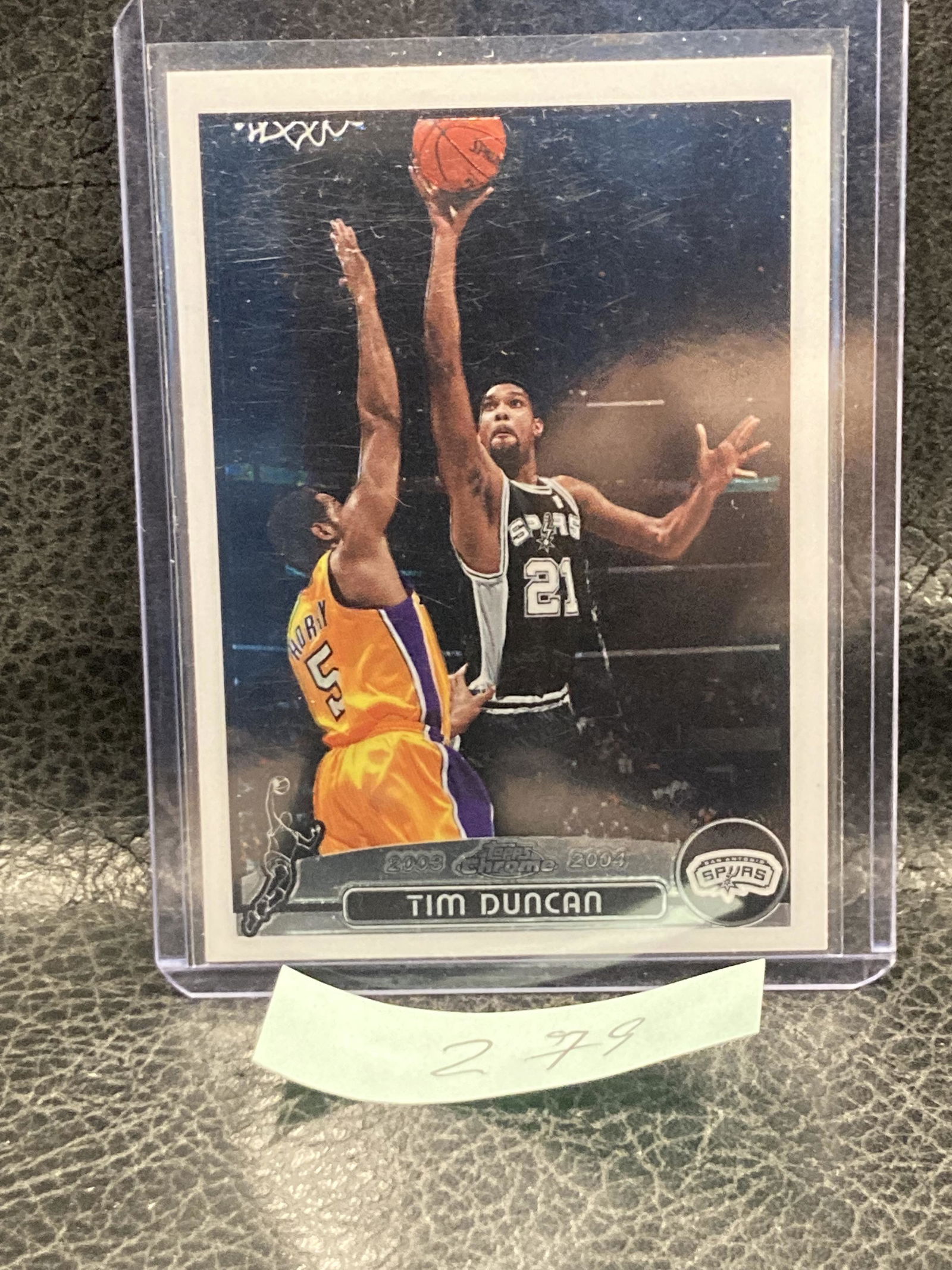 Tim Duncan 2003-04 Topps Chrome #21 Basketball Card Spurs (1 of 2)