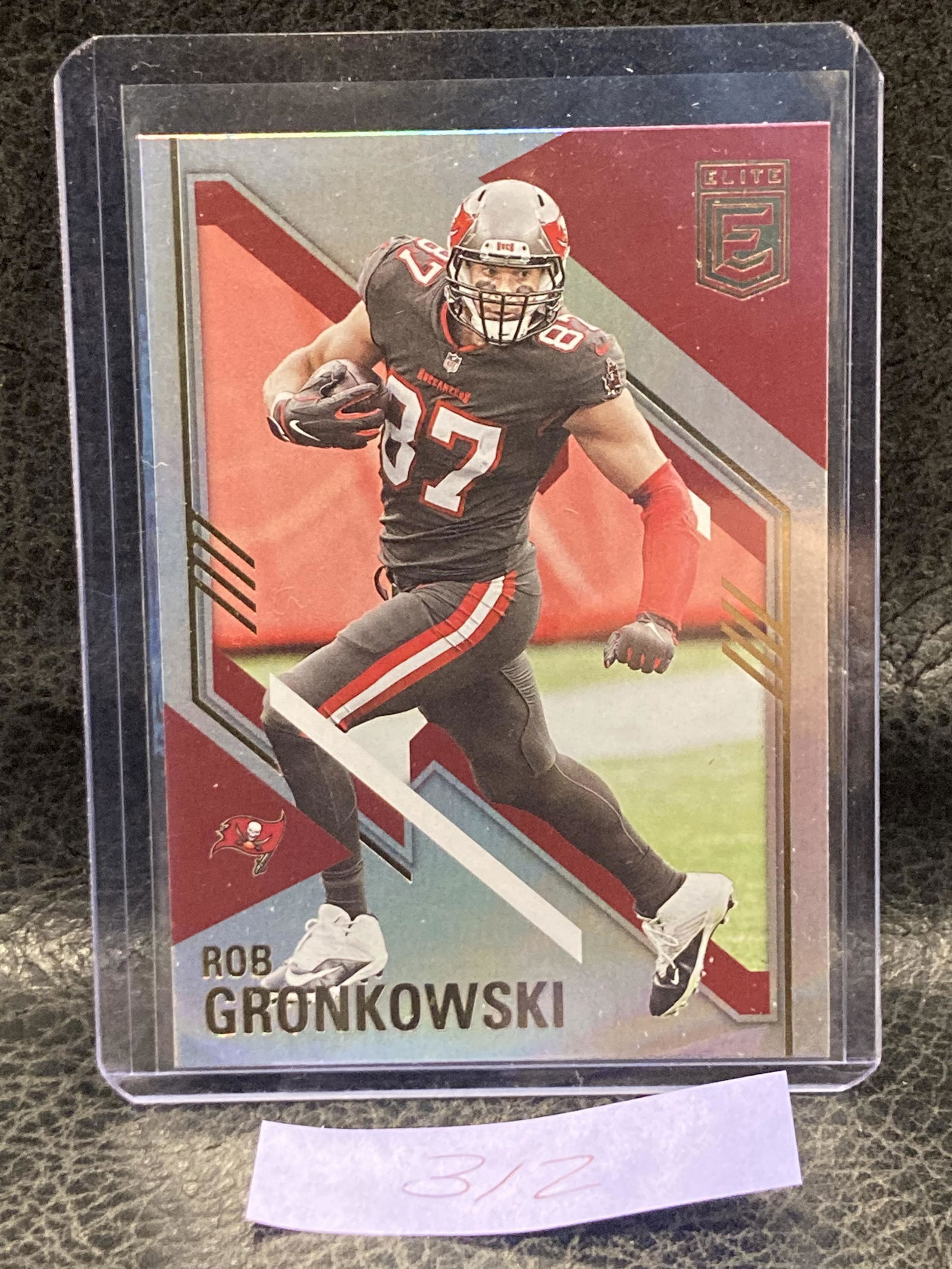 Rob Gronkowski 2021 Donruss Elite Football #9 Tampa Bay Buccaneers (1 of 2)
