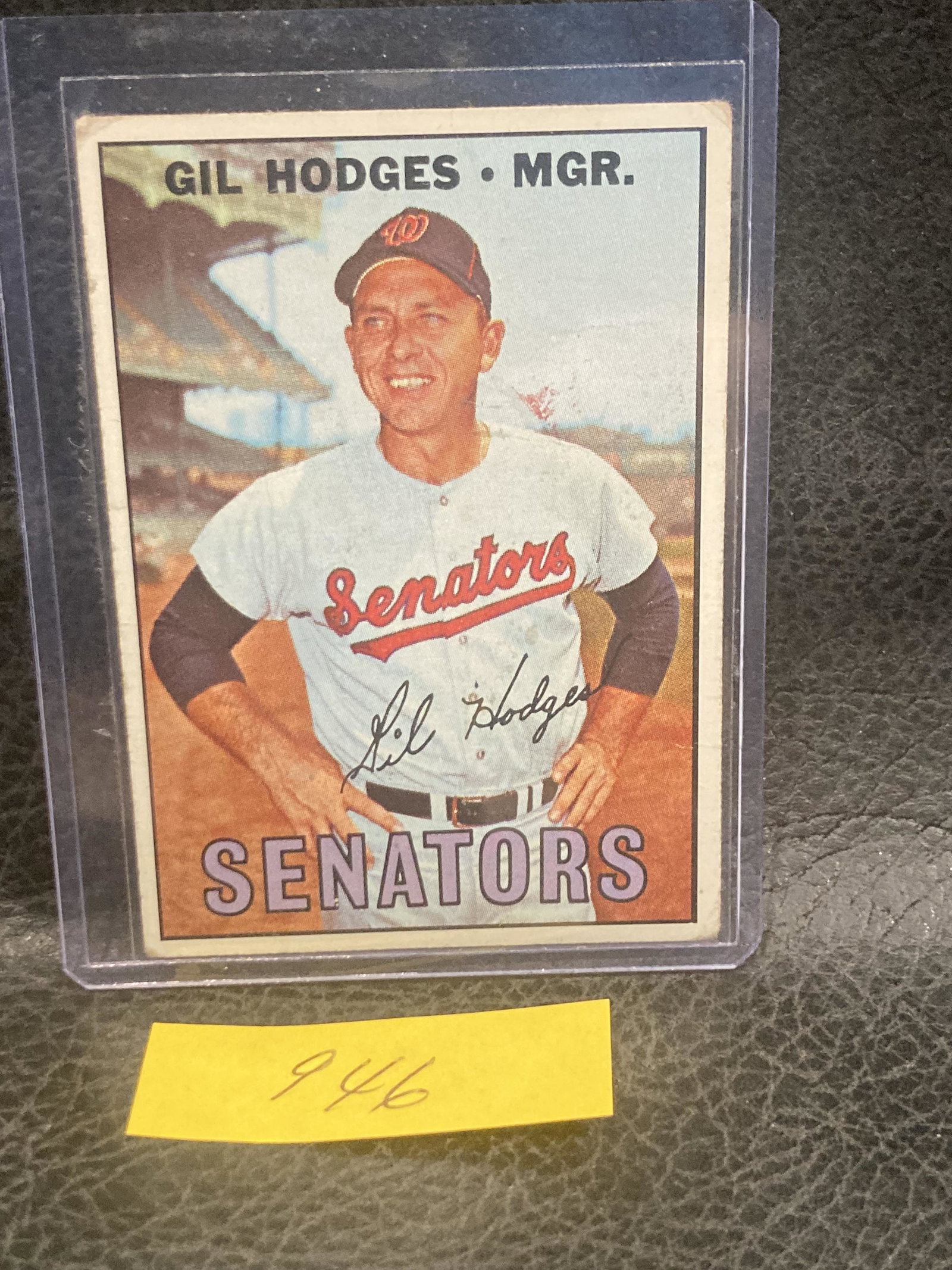 GIL HODGES 1967 TOPPS #228 HOF WASHINGTON SENATORS MANAGER: GIL HODGES 1967 TOPPS #228 HOF WASHINGTON SENATORS MANAGER