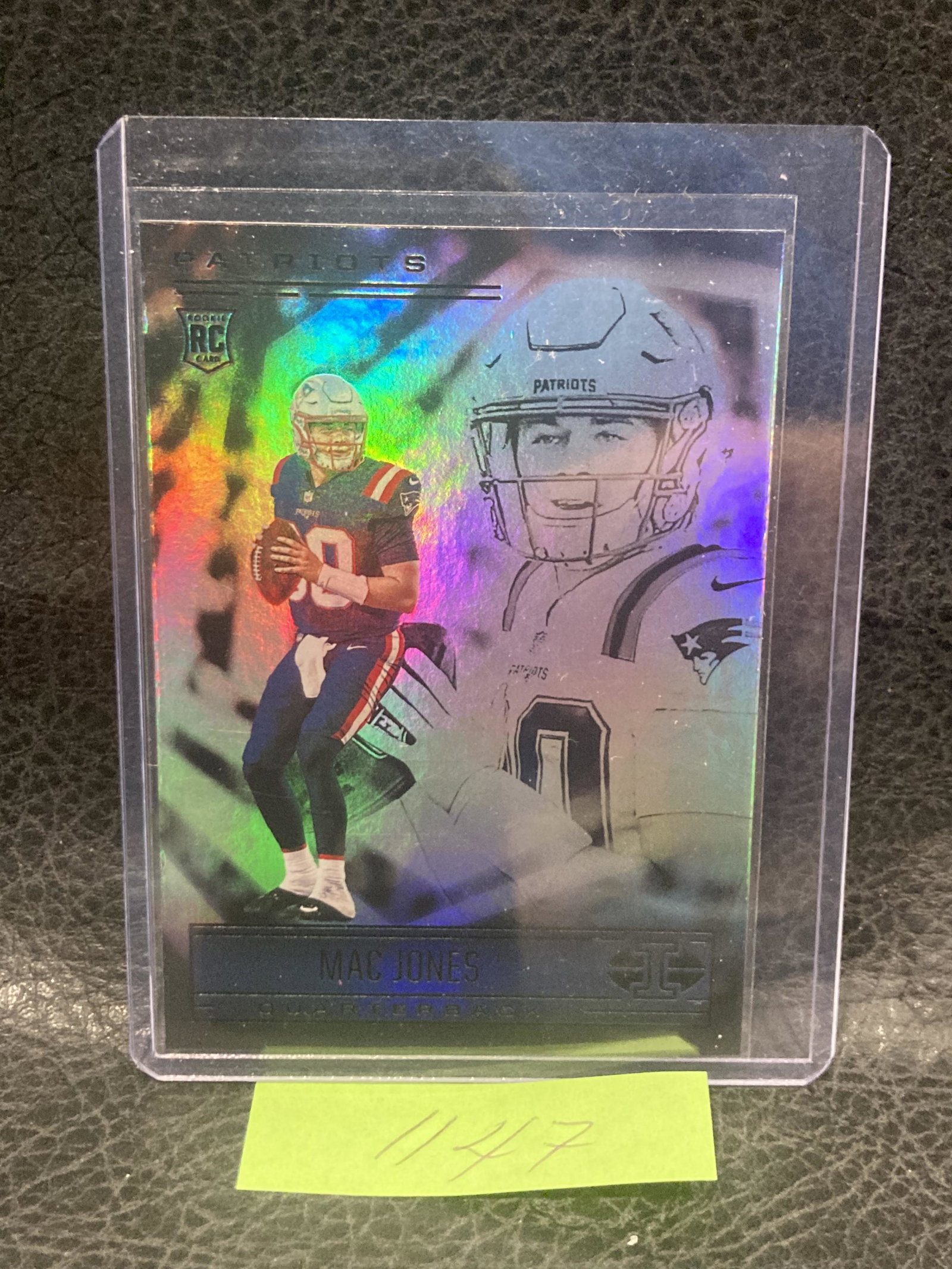 Mac Jones 2021 Illusions Rc Green Emerald Foil Parallel Rookie Pats #64 (1 of 2)