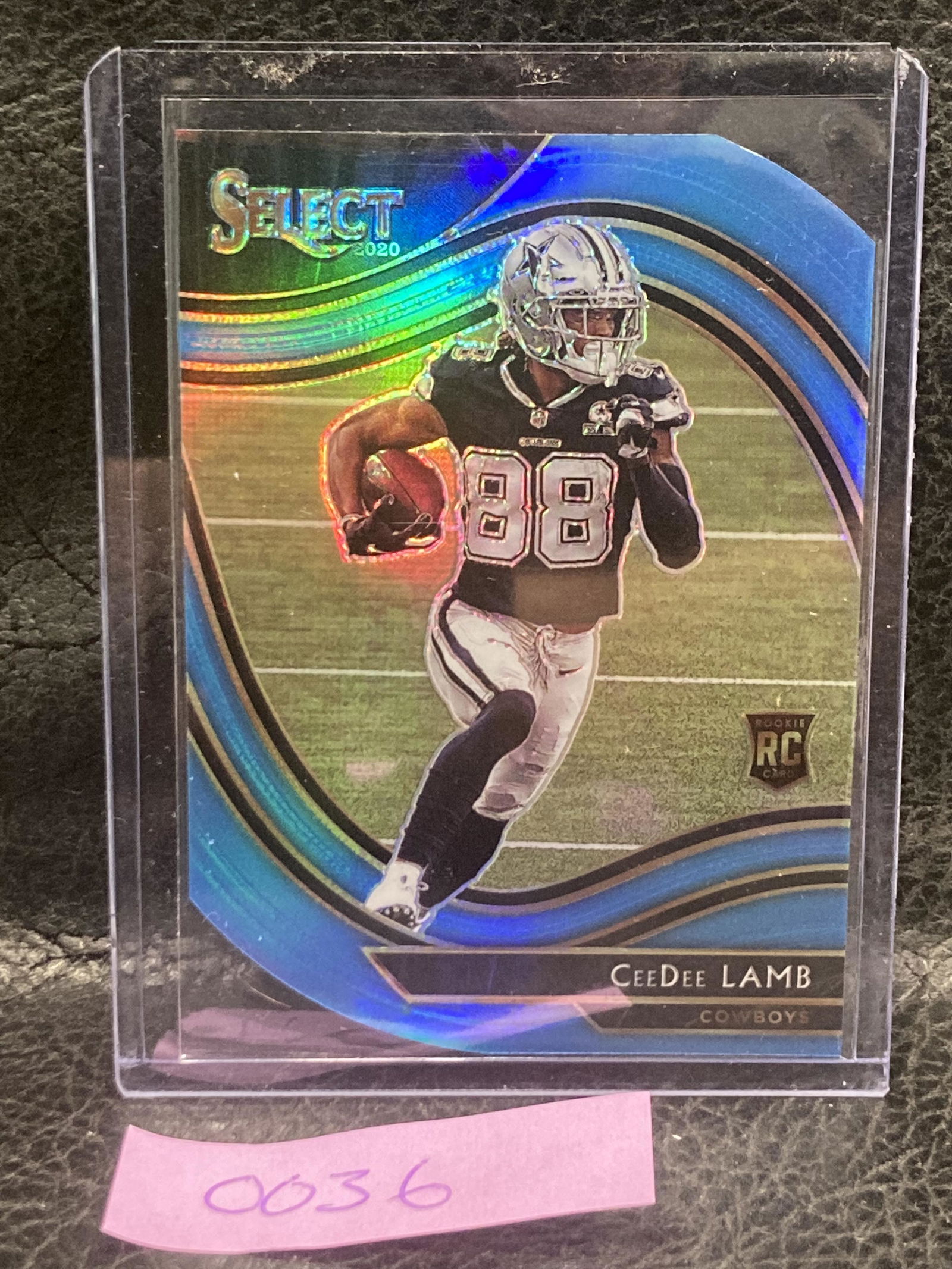 CeeDee Lamb 2020 Panini Select Blue Prizm Field Level Die Cut RC Cowboys (1 of 2)