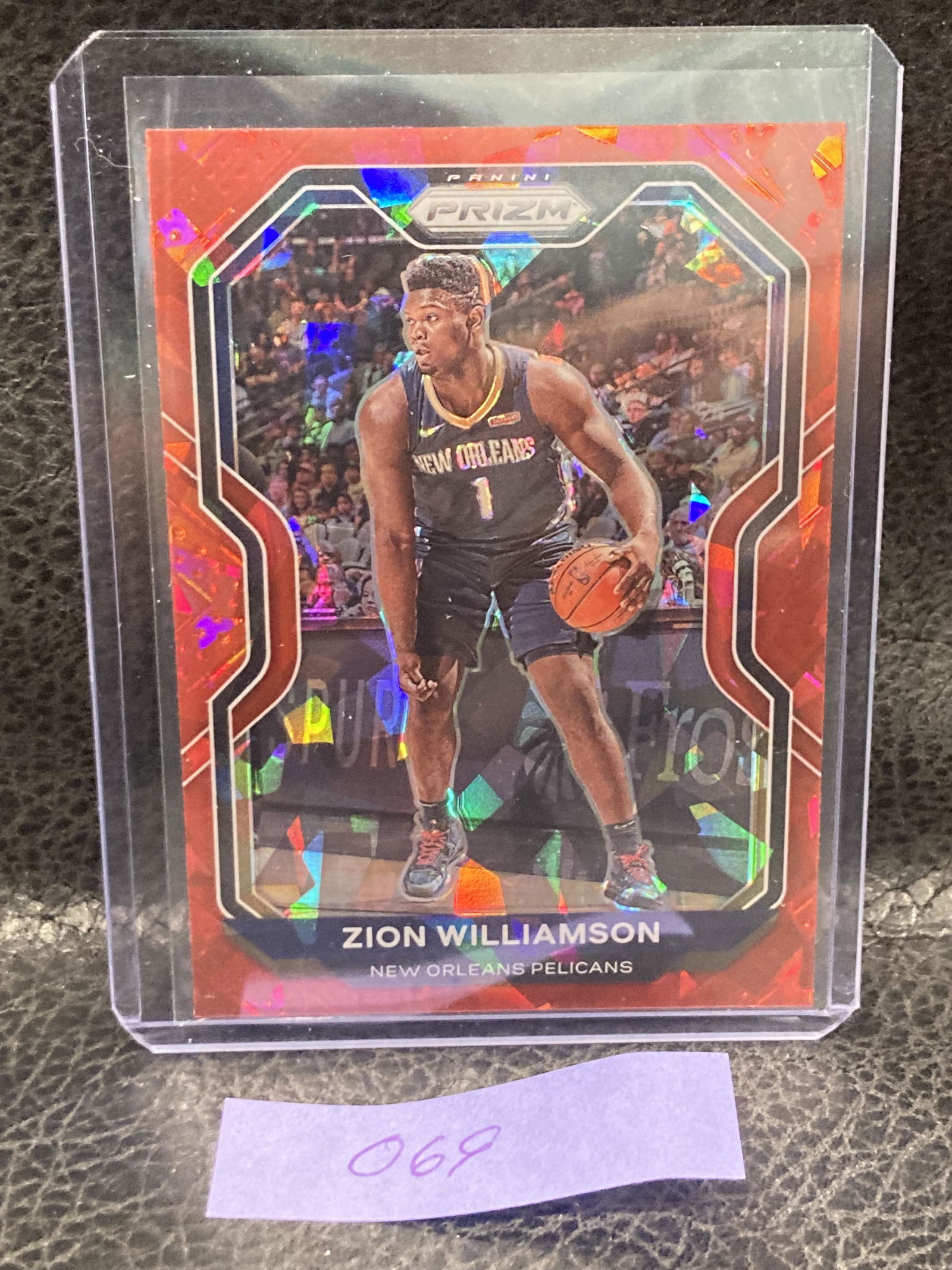 Zion Williamson 2020-21 Panini Prizm Red Cracked Ice #185 New Orleans Pelicans (1 of 2)