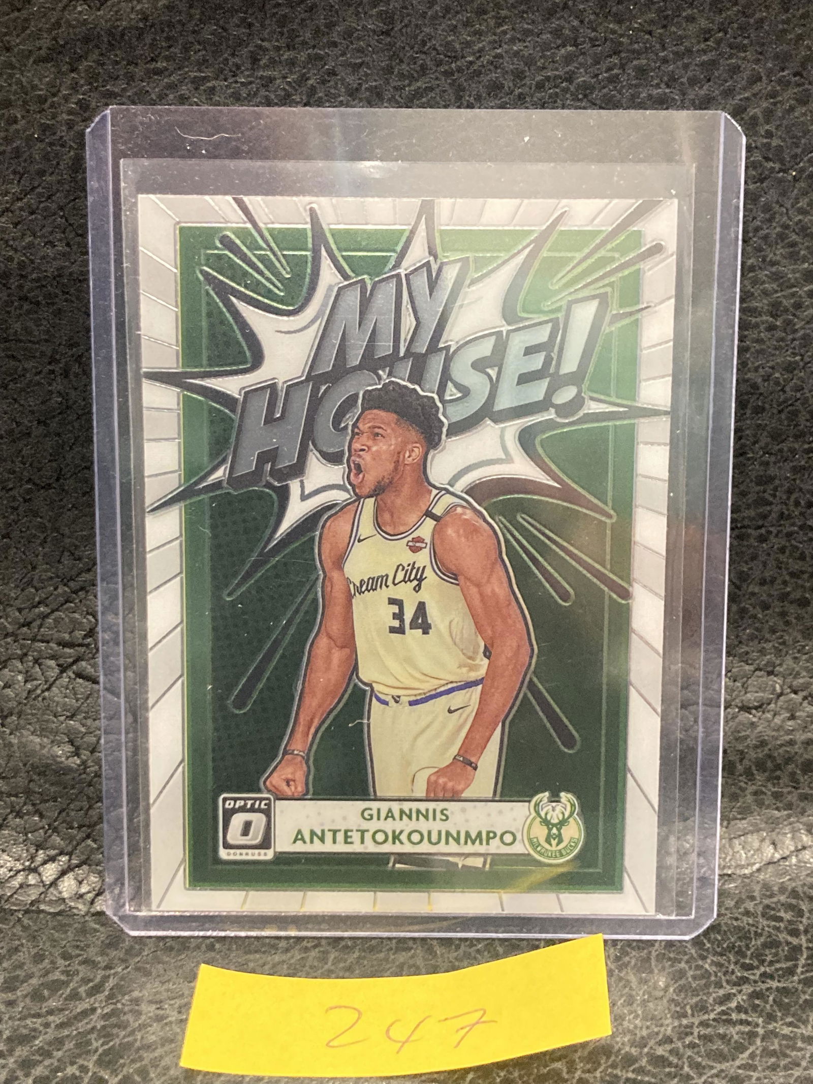 Giannis Antetokounmpo 2020-21 Donruss Optic #2 My House Insert Card Bucks (1 of 2)