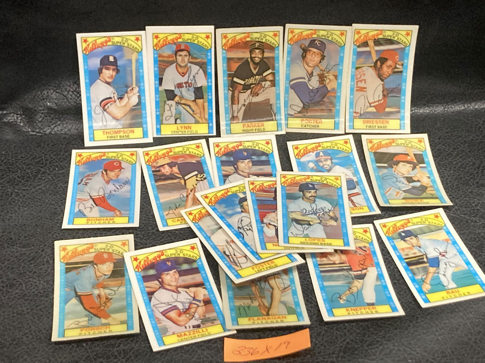 Lot Of 19 Cards 1981 Kelloggs 3d Baseball Cards (1 of 4)