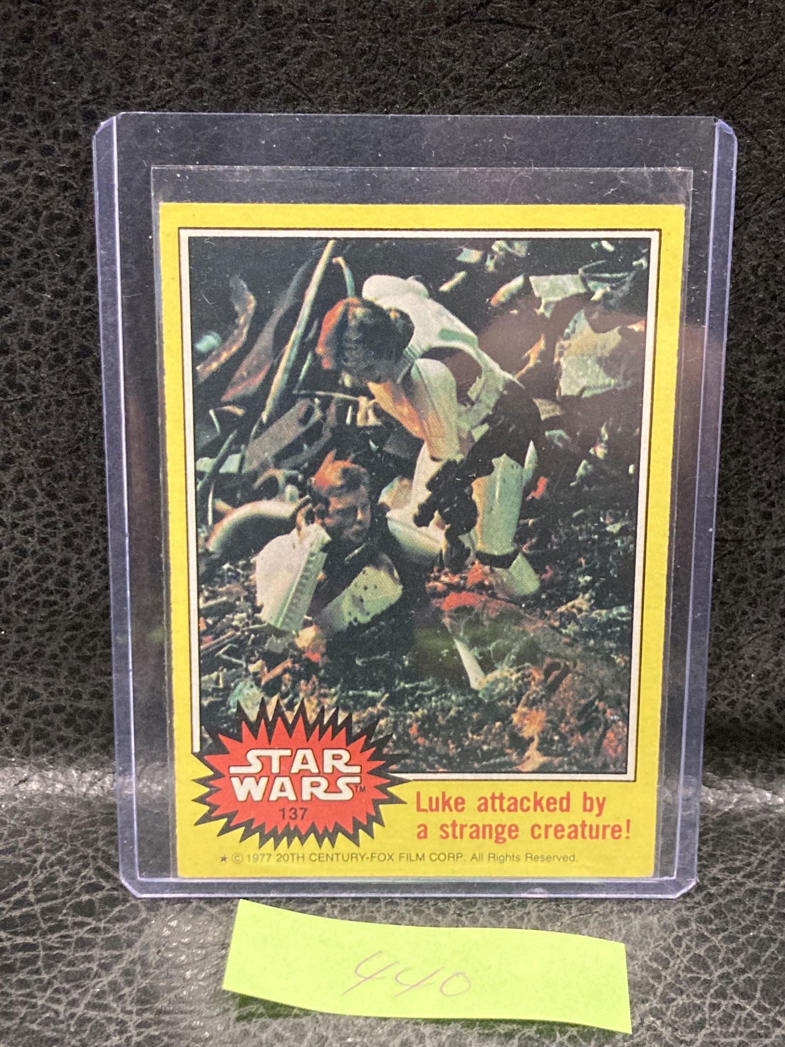 1977 Topps Star Wars Series 3 Yellow Border #137Luke Attacked By A Stranger (1 of 2)