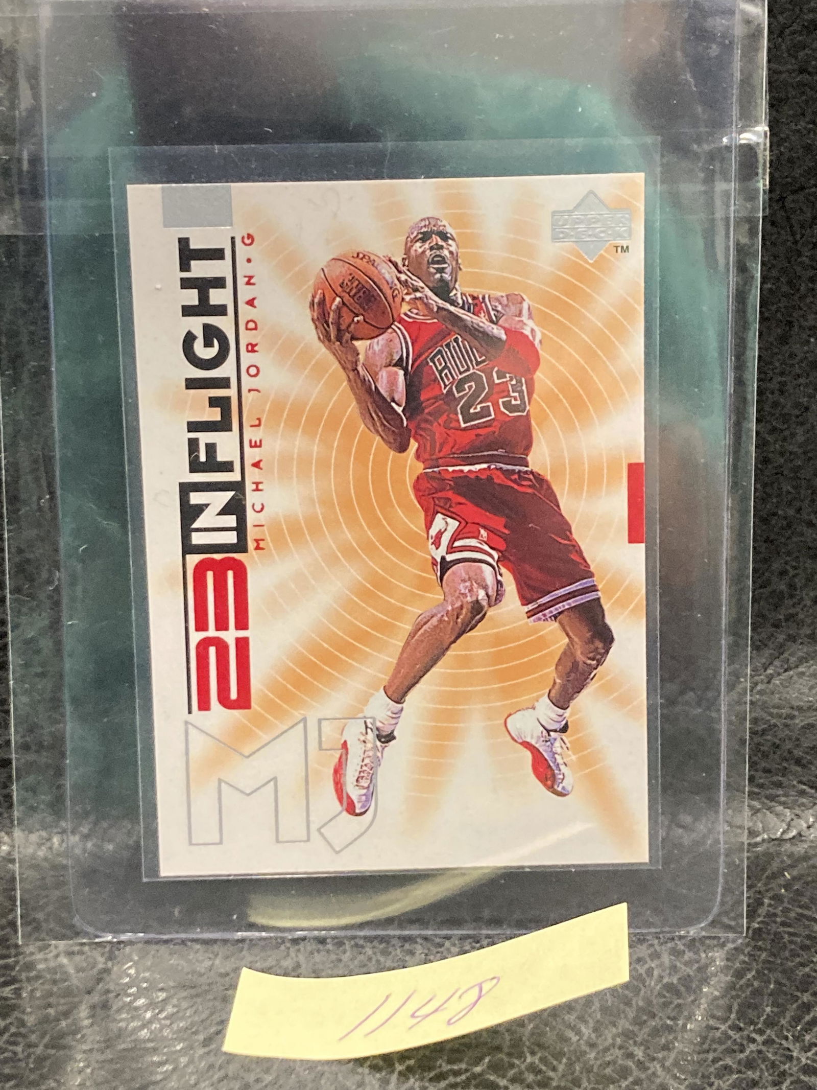 1998-99 Upper Deck Living Legend 23 In Flight Michael Jordan #IF10 HOF Card (1 of 2)