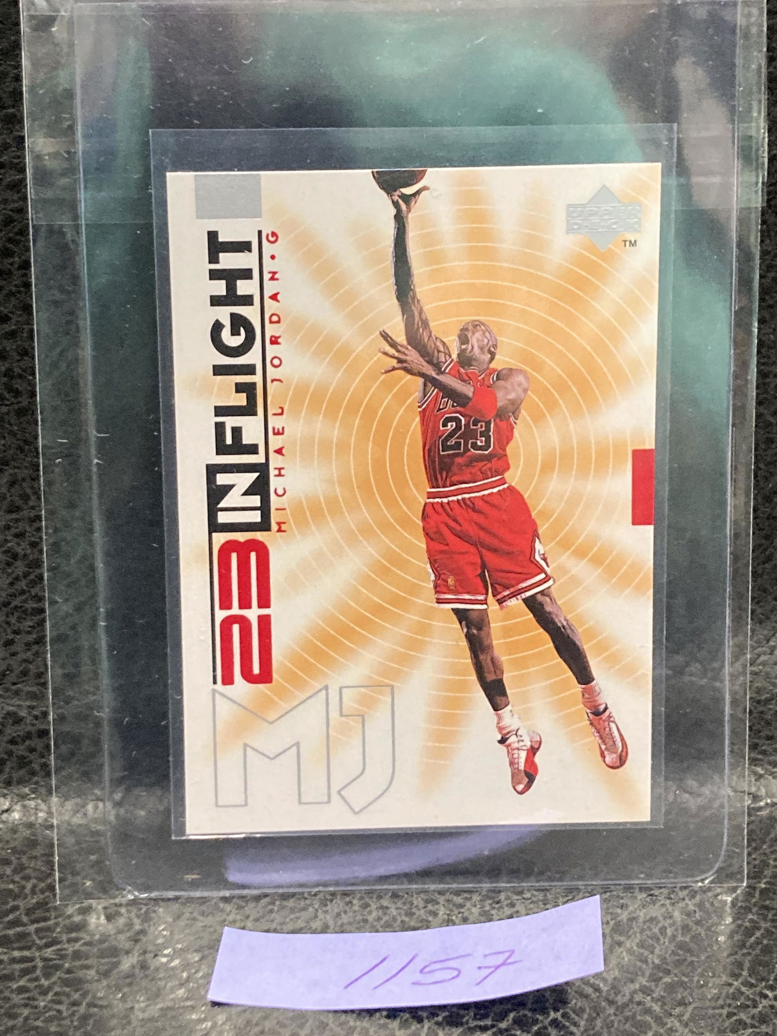 1998-99 Upper Deck Living Legend 23 In Flight Michael Jordan #IF6 HOF (1 of 2)
