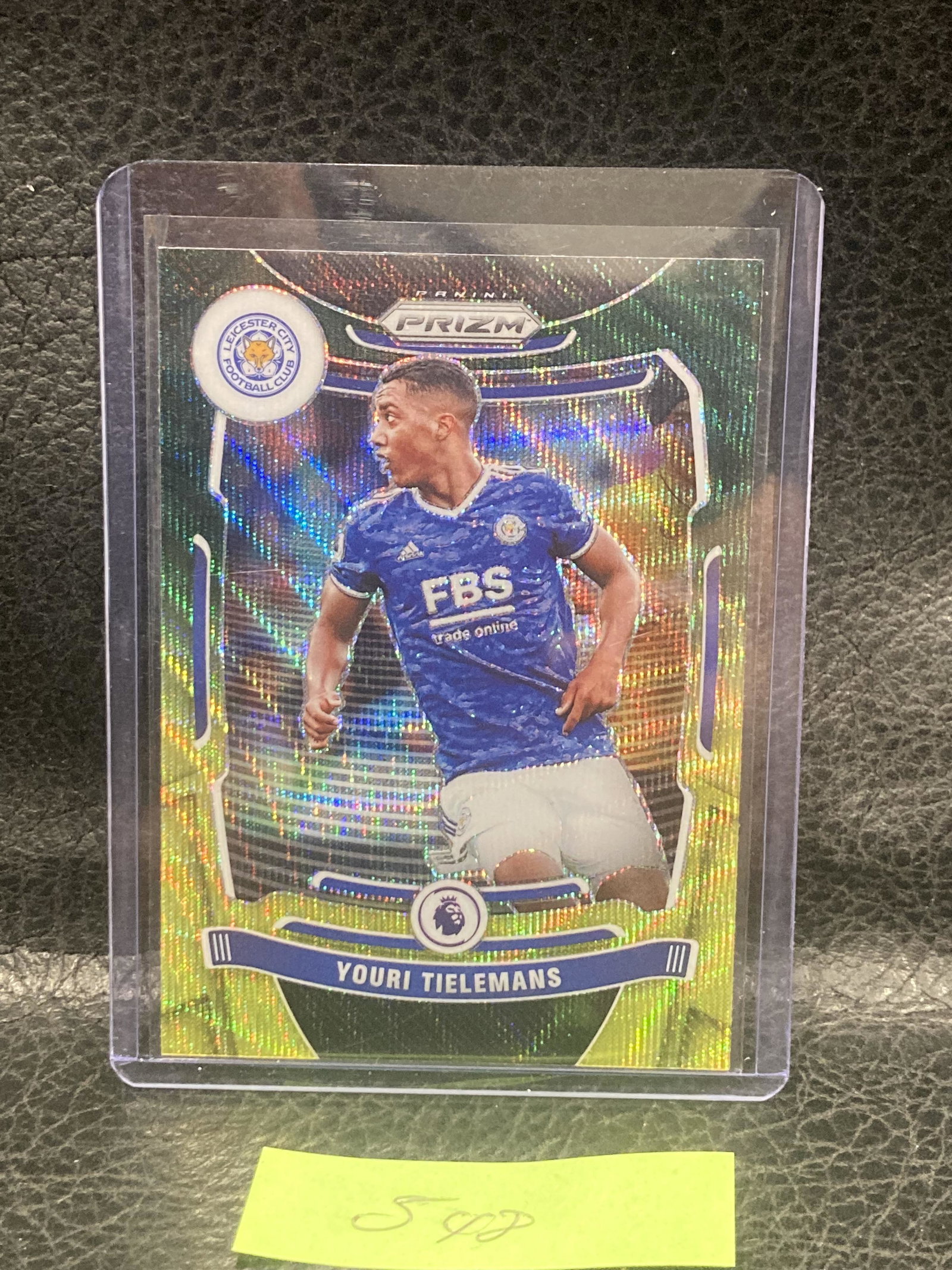 2021-22 Prizm Soccer Youri Tielemans Yellow Green Prizm #23: 2021-22 Prizm Soccer Youri Tielemans Yellow Green Prizm #23