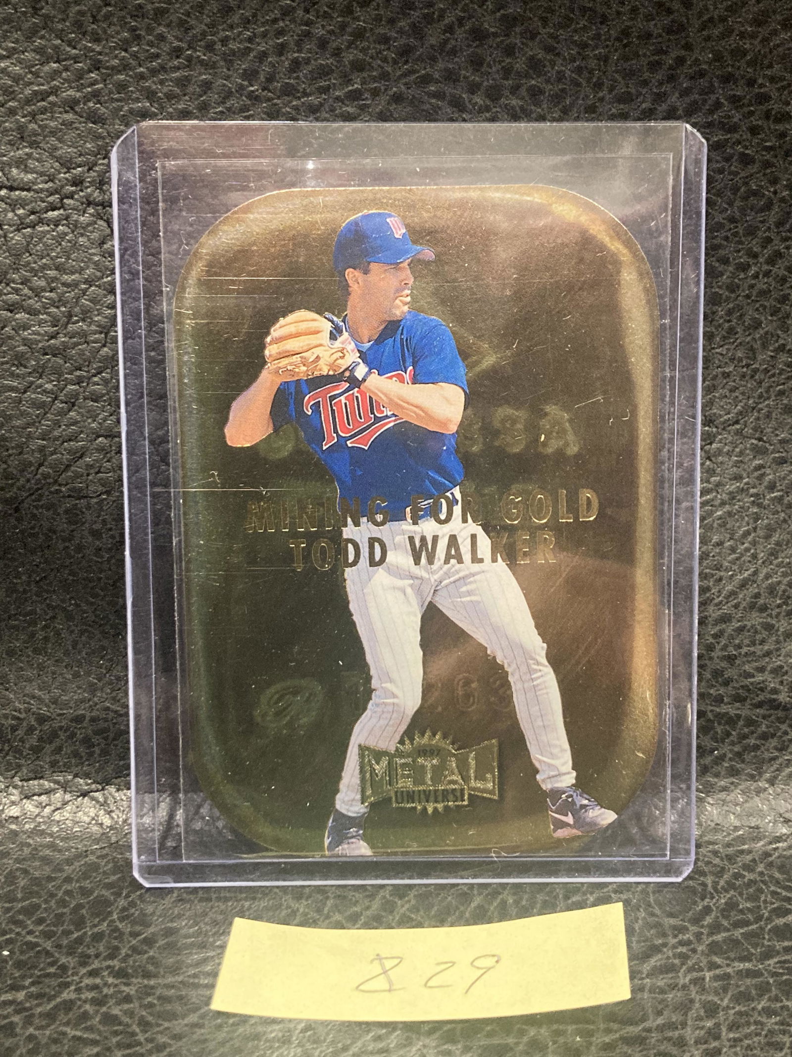 Todd Walker 1997 Metal Universe Mining For Gold Die Cut #10 Twins: Todd Walker 1997 Metal Universe Mining For Gold Die Cut #10 Twins