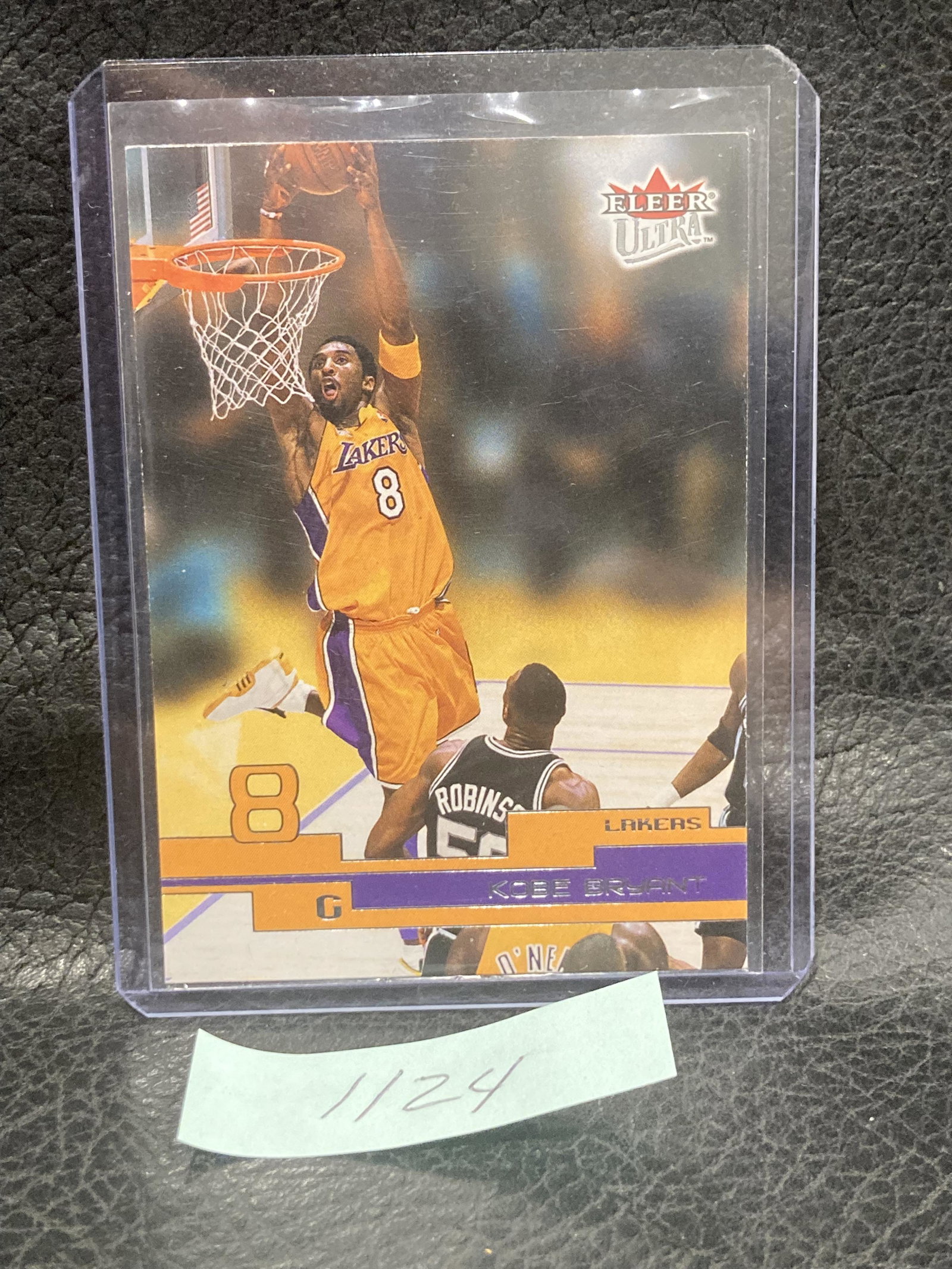Kobe Bryant 2002-03 Fleer Ultra #161 Los Angeles Lakers: Kobe Bryant 2002-03 Fleer Ultra #161 Los Angeles Lakers