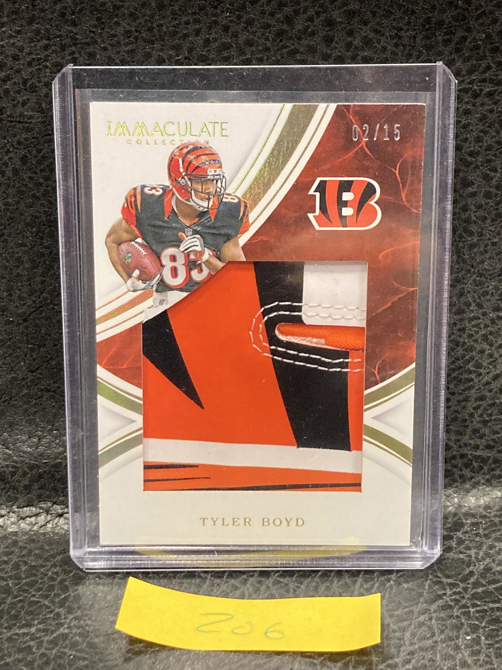 Tyler Boyd 2016 Immaculate Player Worn Gloves Relic #2/15 Bengals: Tyler Boyd 2016 Immaculate Player Worn Gloves Relic #2/15 Bengals