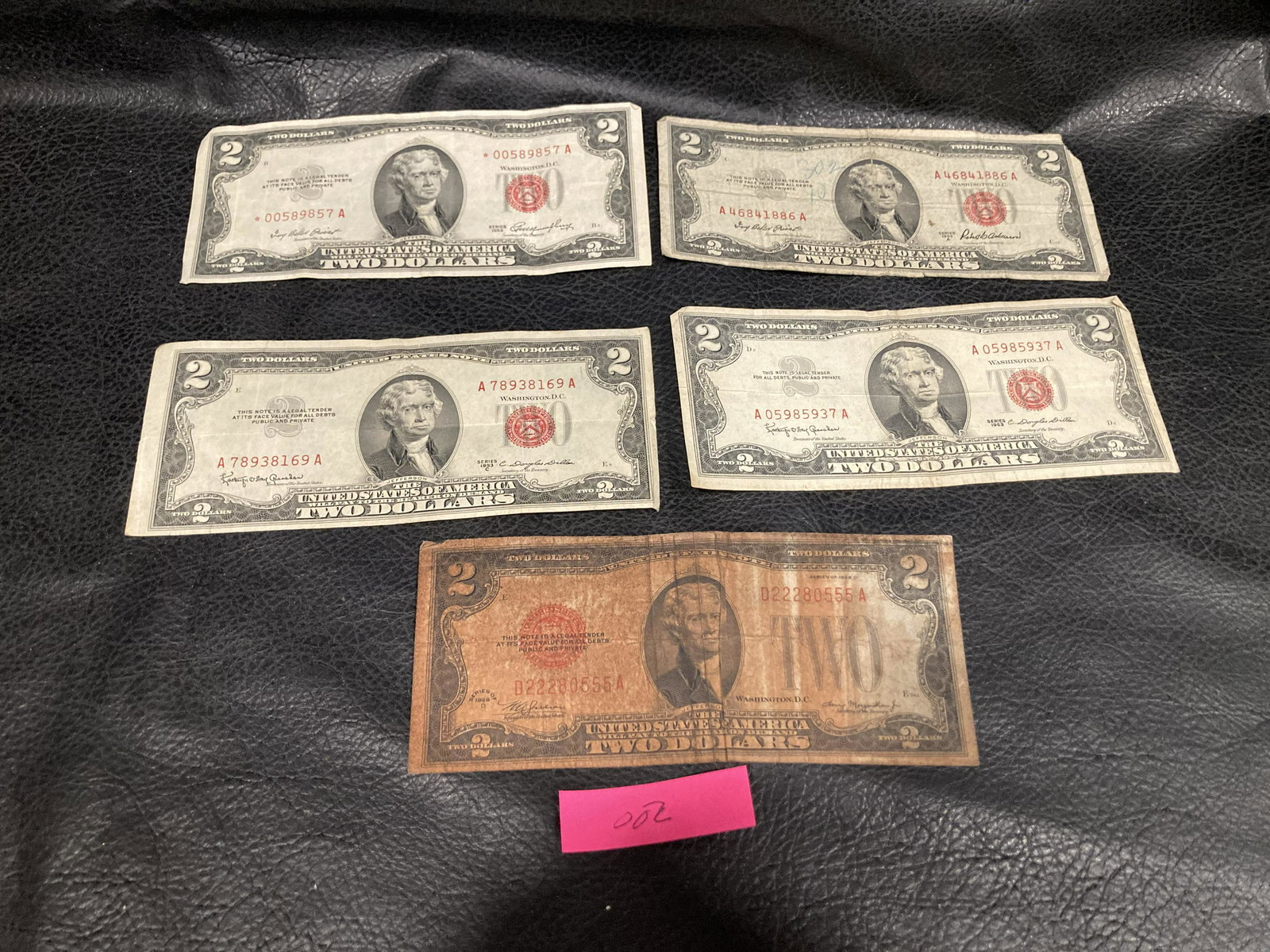 Lot Of 5 Worn Red Seal Two Dollar Bills 1953 X 3 1963 X1 1928 X 1: Lot Of 5 Worn Red Seal Two Dollar Bills 1953 X 3 1963 X1 1928 X 1
