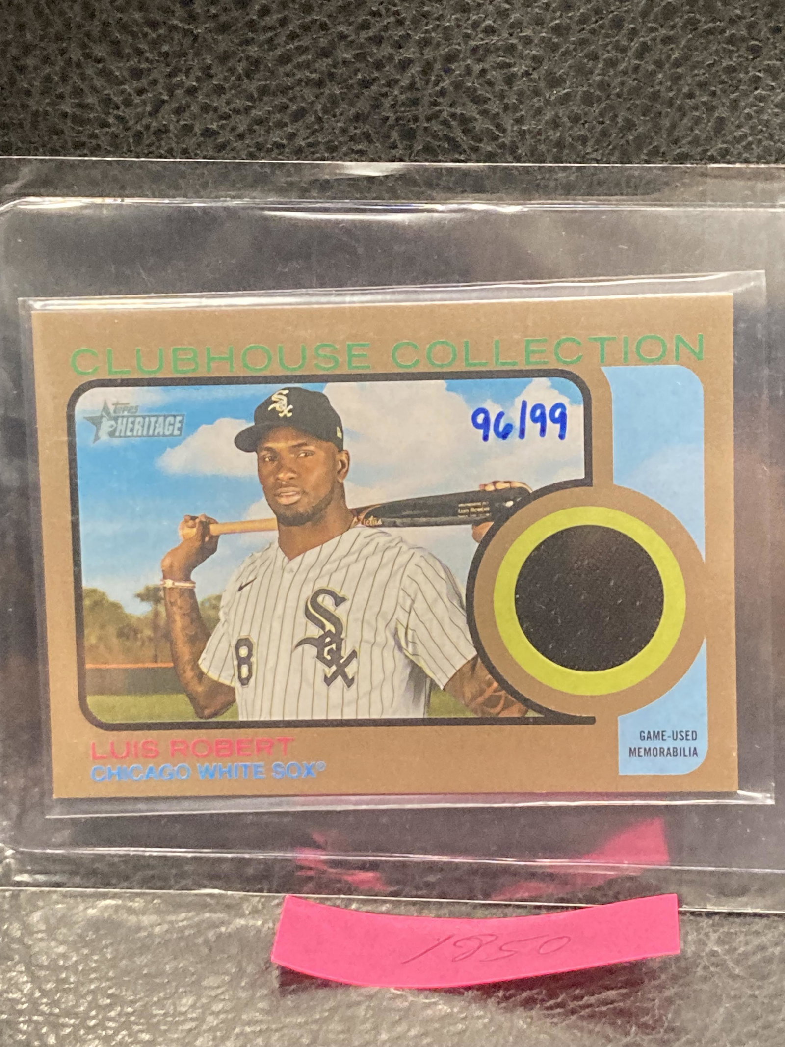 Luis Robert 2022 Topps Heritage Clubhouse Collection Gold #/99 White Sox: Luis Robert 2022 Topps Heritage Clubhouse Collection Gold #/99 White Sox