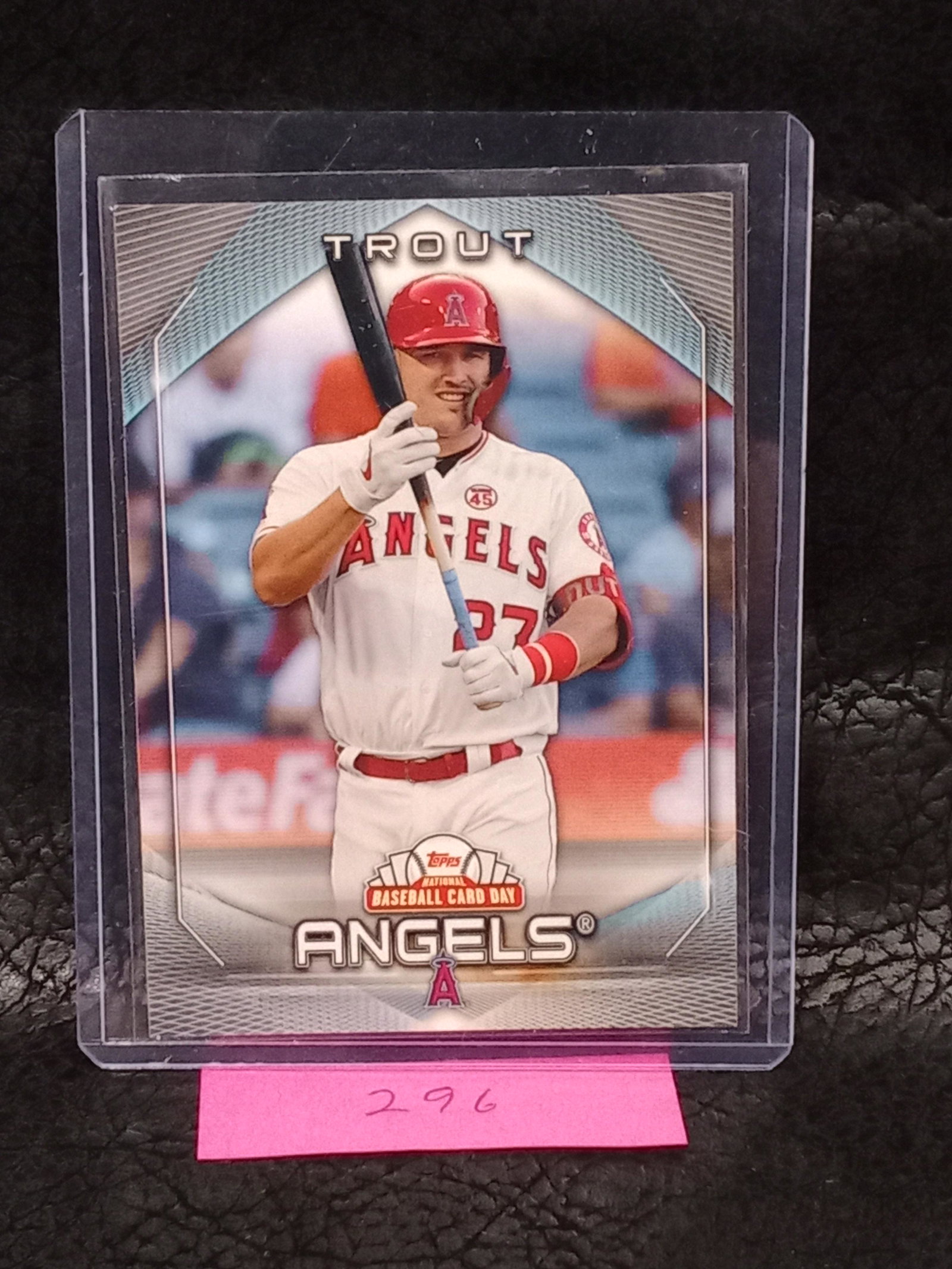 Mike Trout 2020 Topps Baseball Card Day La Angels Los Angeles Angels Mlb: Mike Trout 2020 Topps Baseball Card Day La Angels Los Angeles Angels Mlb
