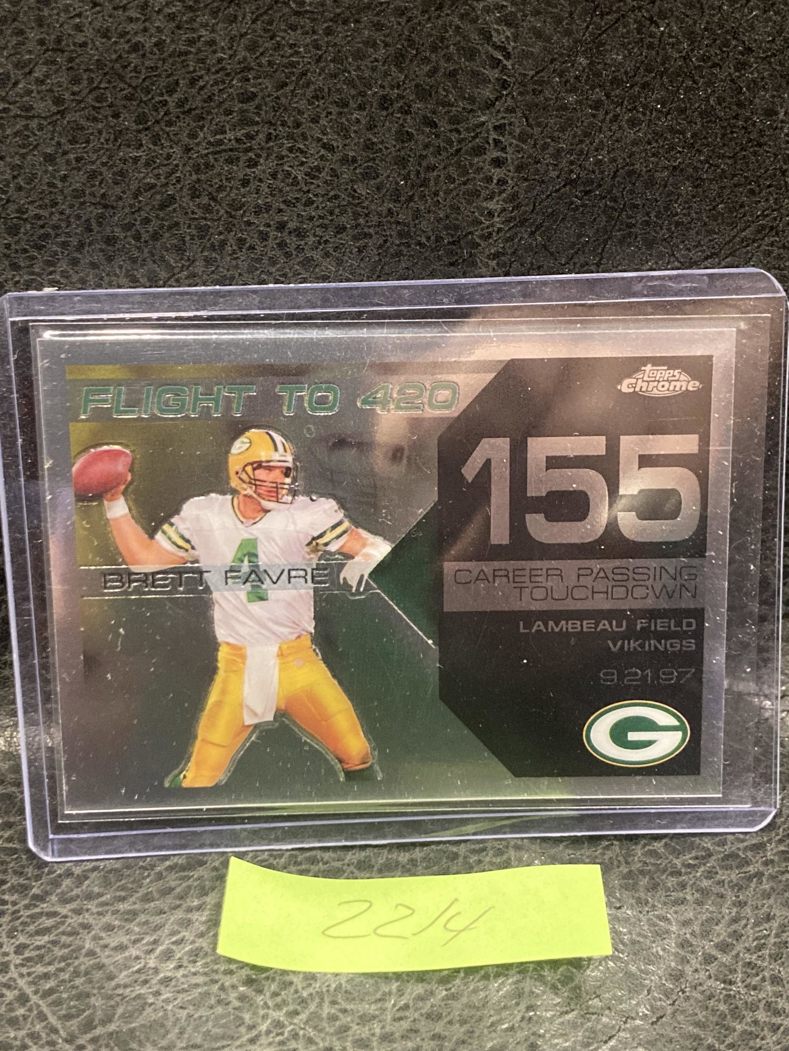 Brett Farve 2007 Topps Chrome Flight To 420 #155 Packers Wm1: Brett Farve 2007 Topps Chrome Flight To 420 #155 Packers Wm1