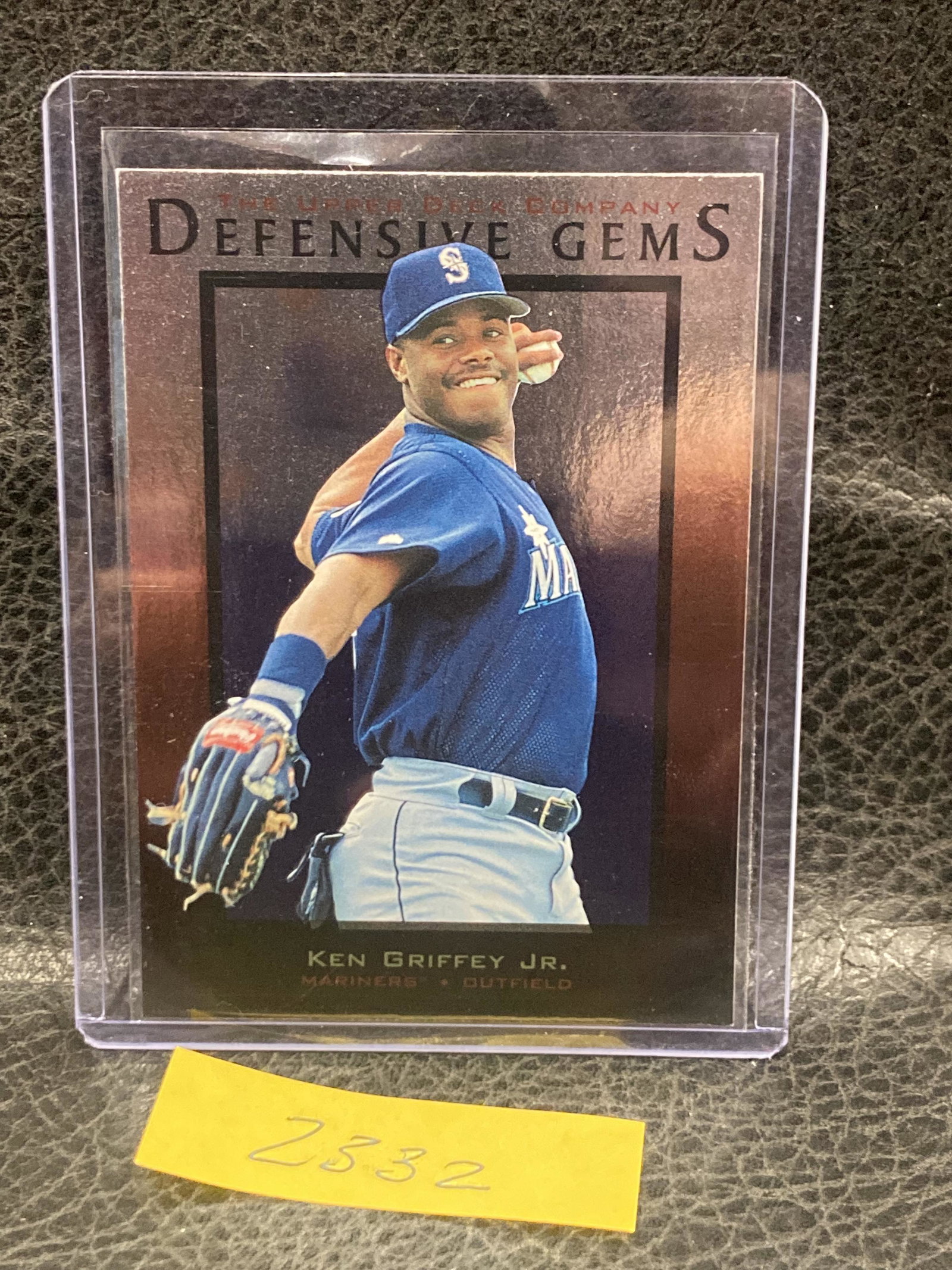 Ken Griffey Jr 1996 Upper Deck Defensive Gems #150 Seattle Mariners: Ken Griffey Jr 1996 Upper Deck Defensive Gems #150 Seattle Mariners