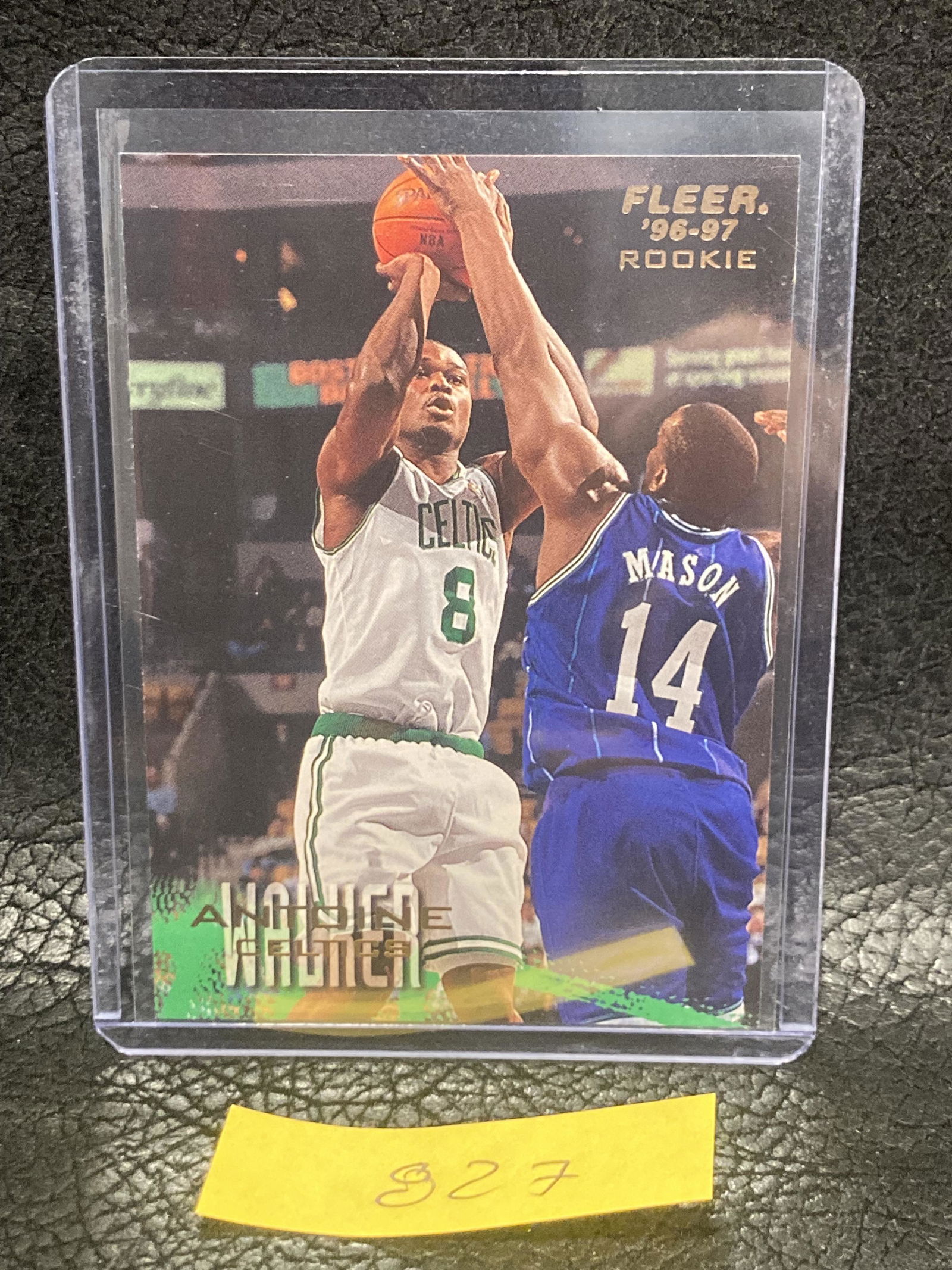 Antoine Walker 1996-97 Fleer Basketball Rookie Card Rc #157 Boston Celtics (1 of 2)