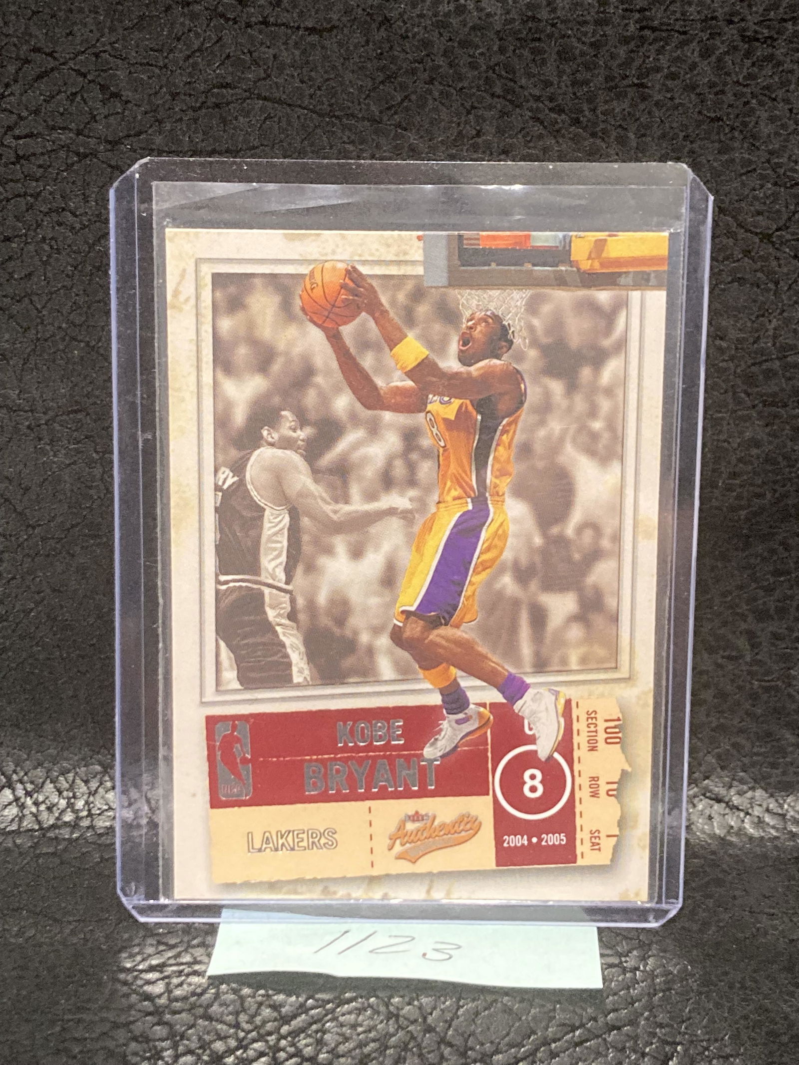 Kobe Bryant 2004-05 Fleer Skybox Authentix Los Angeles Lakers Card # 17 (1 of 2)