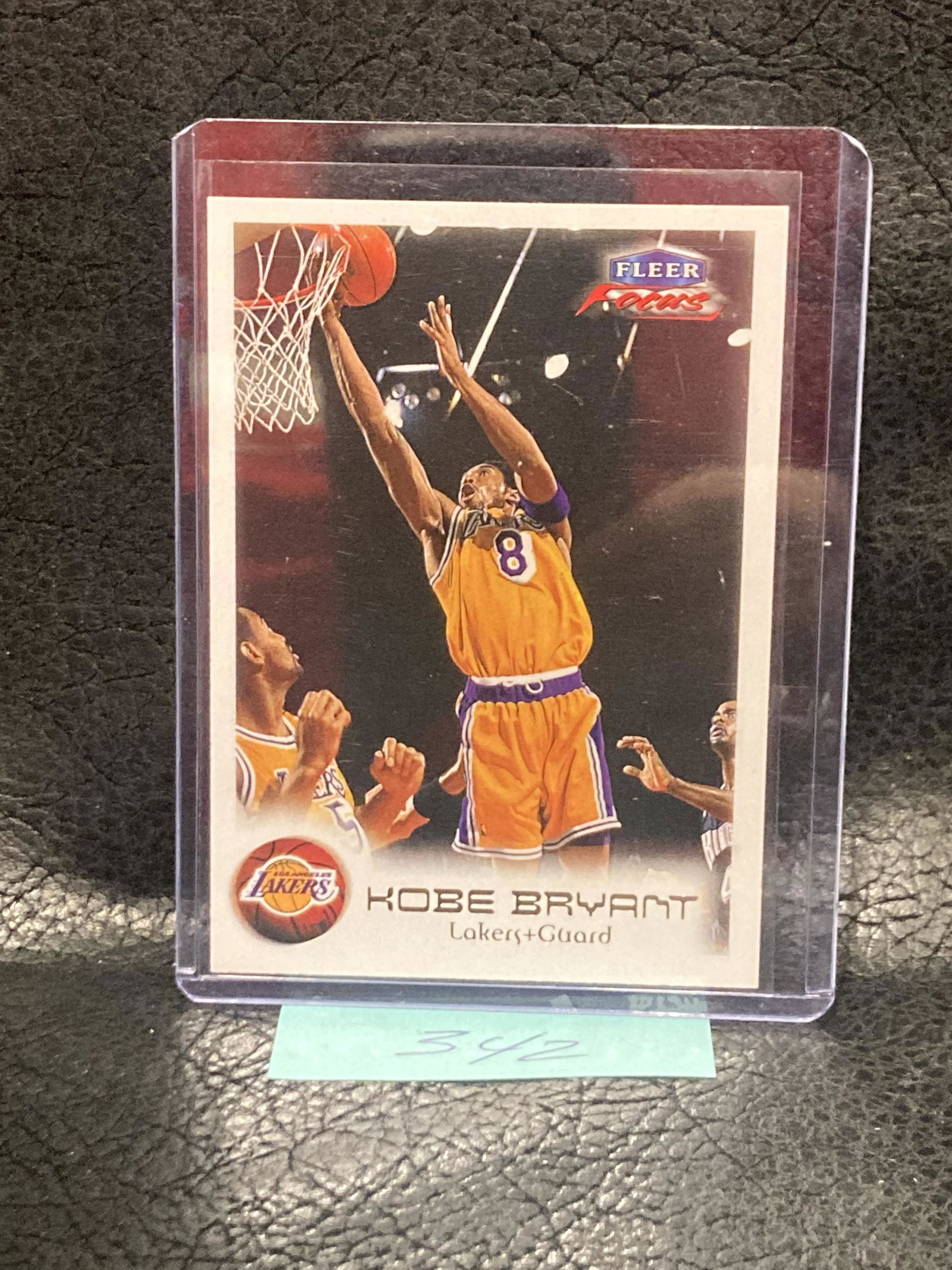 Kobe Bryant 1999-00 Fleer Focus #62 Lakers Nba Hof Basketball Card Mamba (1 of 2)