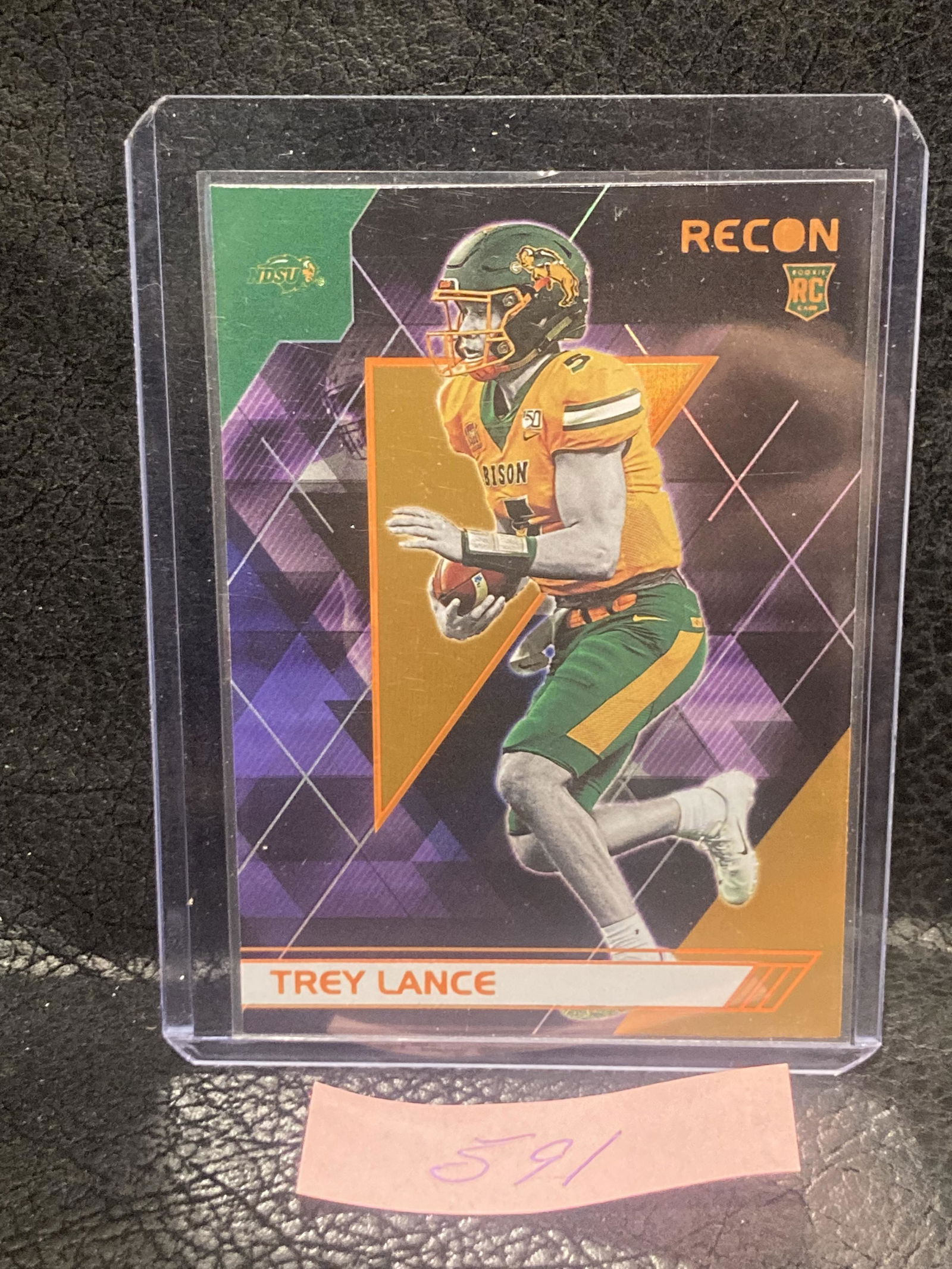 Trey Lance 2021 Chronicles Recon Draft Picks Rookie Card #134 49ers (1 of 2)