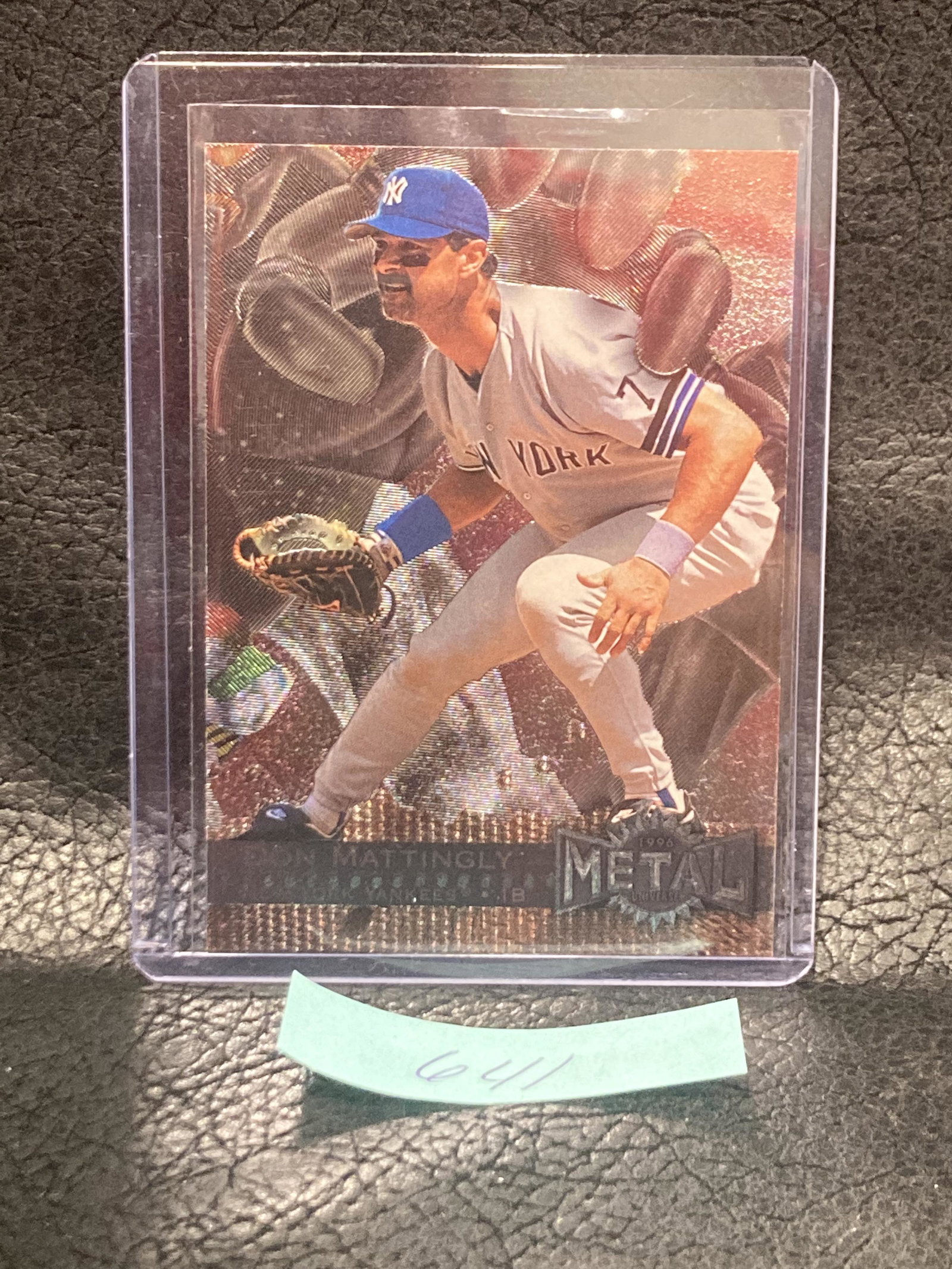 Don Mattingly 1996 Fleer Metal Universe #90 New York Yankees: Don Mattingly 1996 Fleer Metal Universe #90 New York Yankees