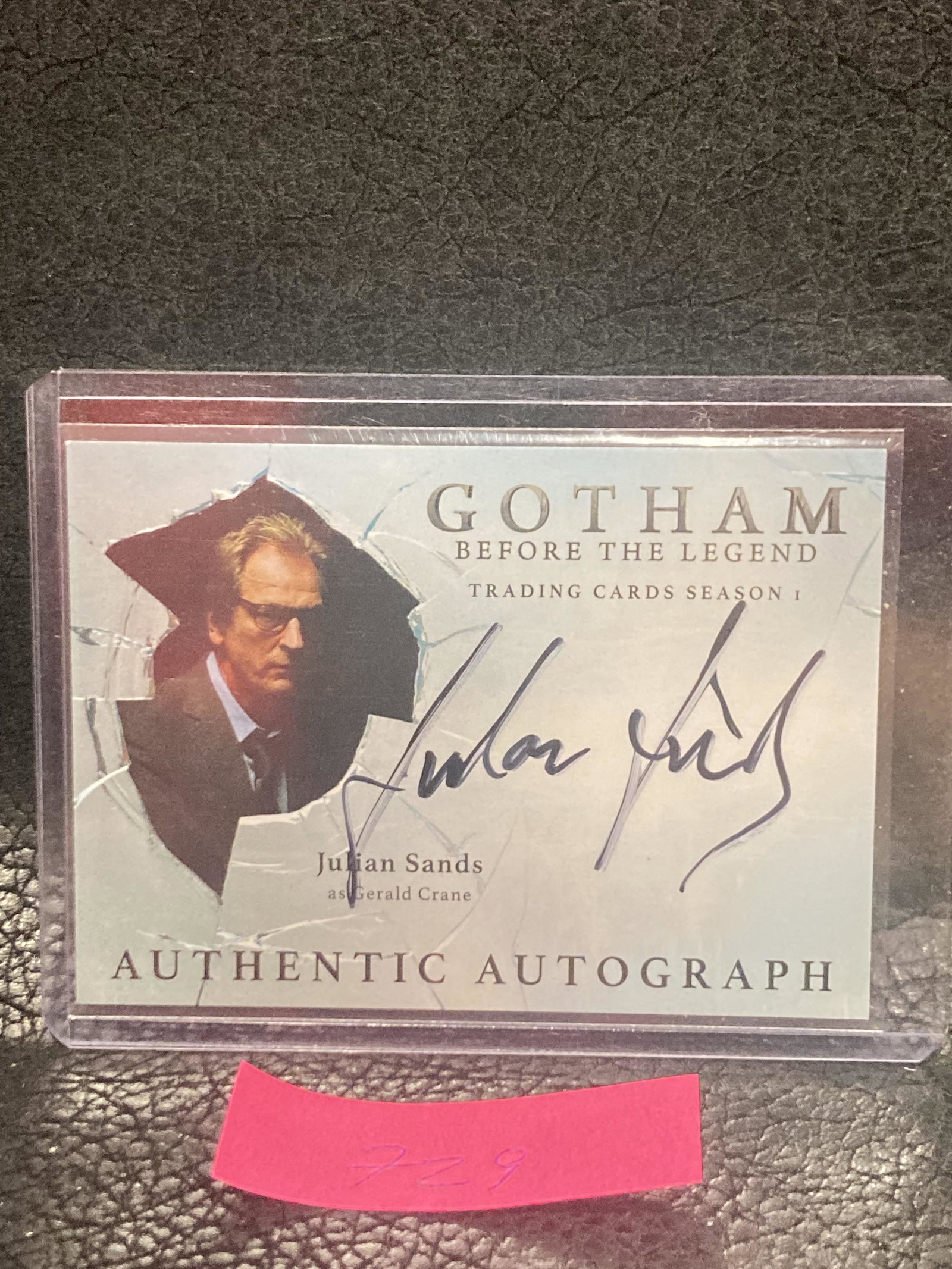 Julian Sands Cryptozoic Gotham Season 1 Autograph Js As Gerald Crane Auto: Julian Sands Cryptozoic Gotham Season 1 Autograph Js As Gerald Crane Auto
