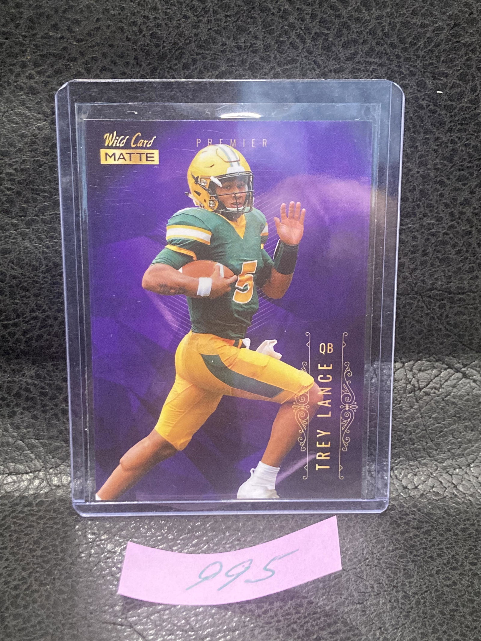 Trey Lance 2021 Wild Card Matte Purple #MBC-6 North Dakota State Bison: Trey Lance 2021 Wild Card Matte Purple #MBC-6 North Dakota State Bison