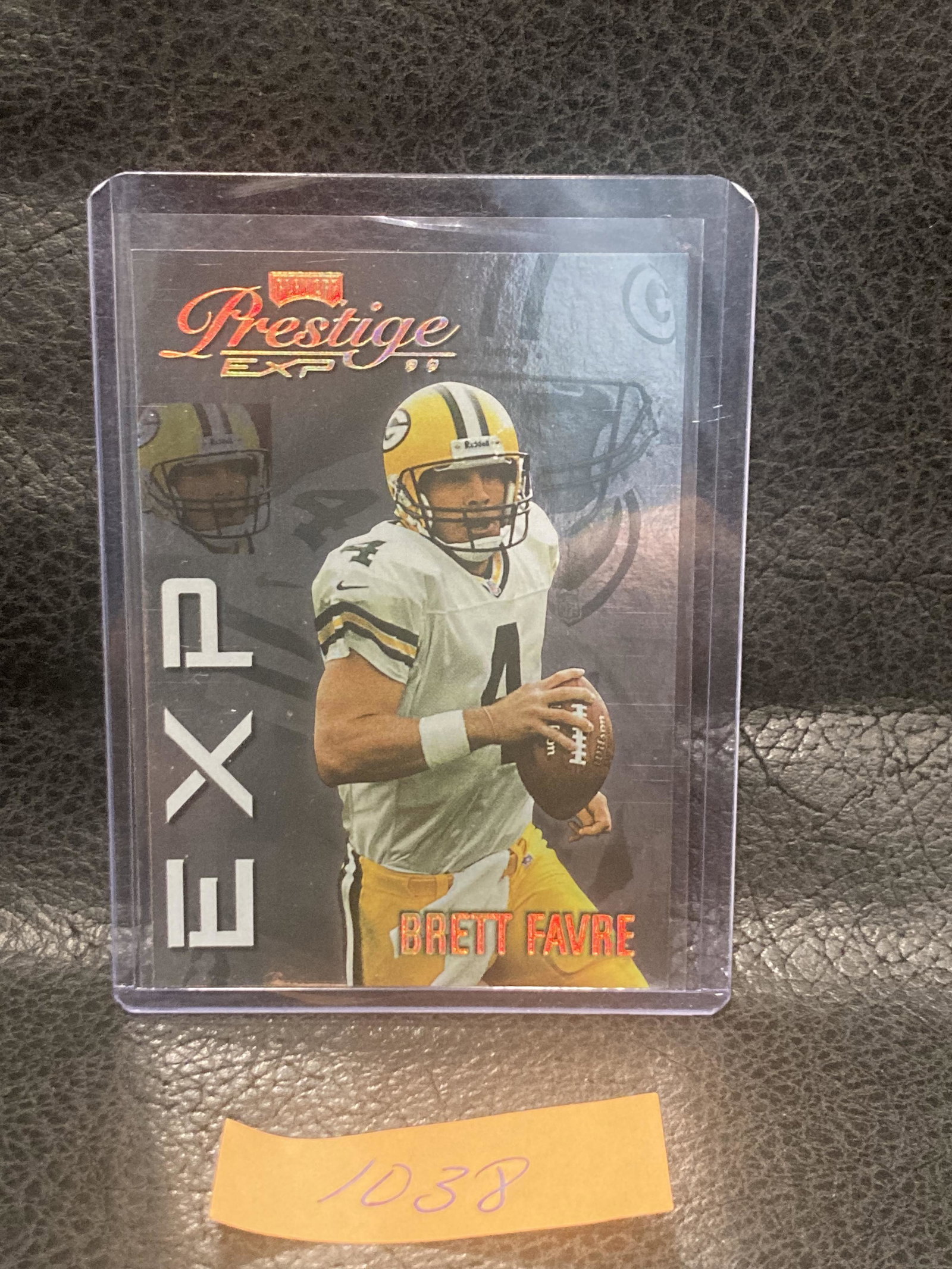 Brett Favre 1999 Playoff Prestige Exp Gold Reflection Serial #/1000: Brett Favre 1999 Playoff Prestige Exp Gold Reflection Serial #/1000