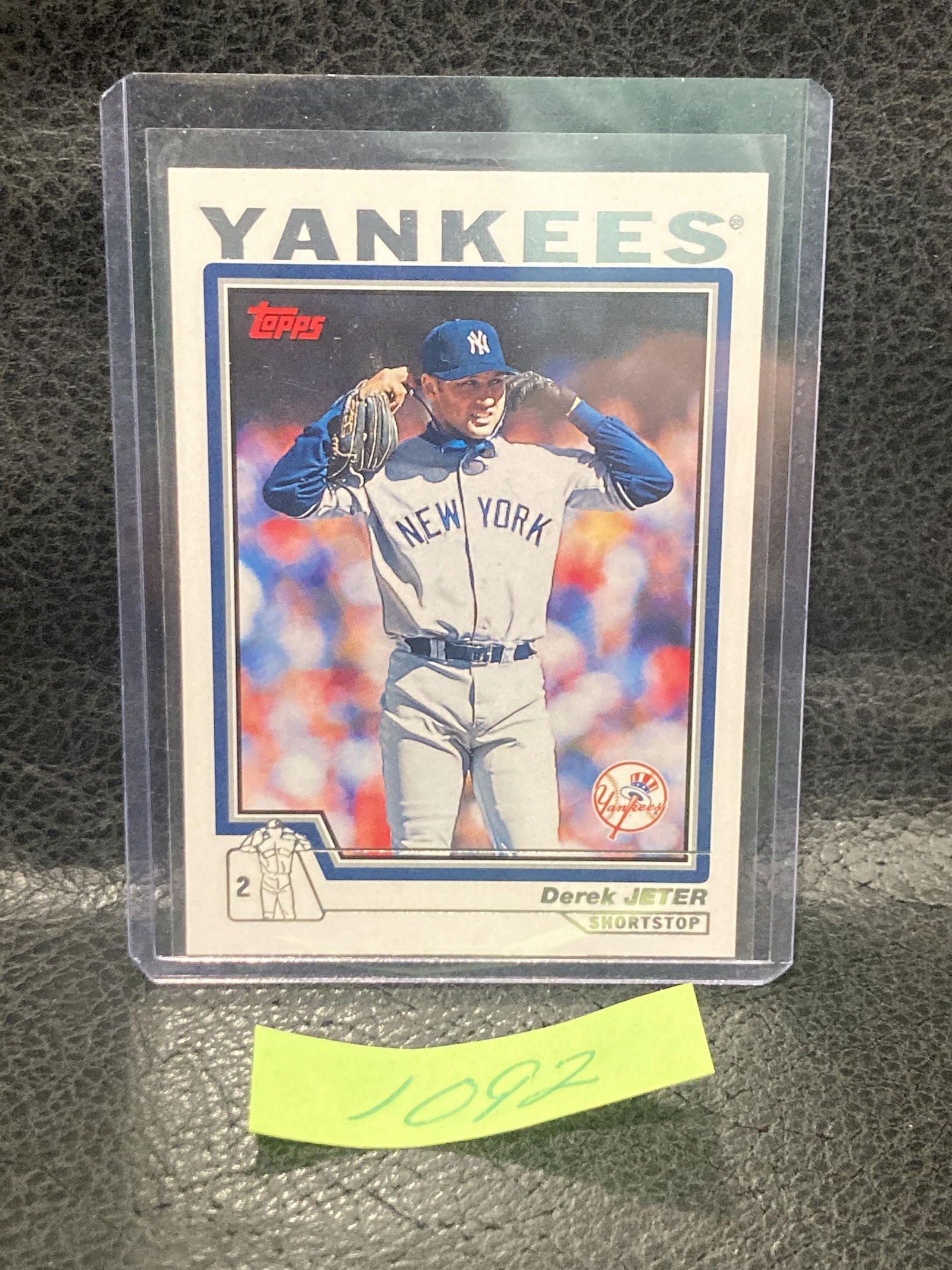 Derek Jeter 2004 Topps Chrome #20 Yankees (1 of 2)