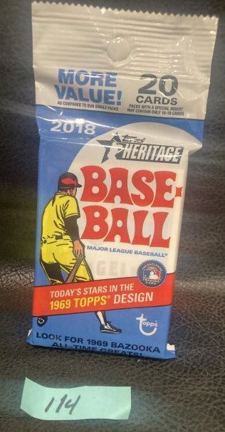 2018 Topps Heritage Baseball Jumbo Fat Pack Factory Sealed Packs 20 Cards (1 of 2)