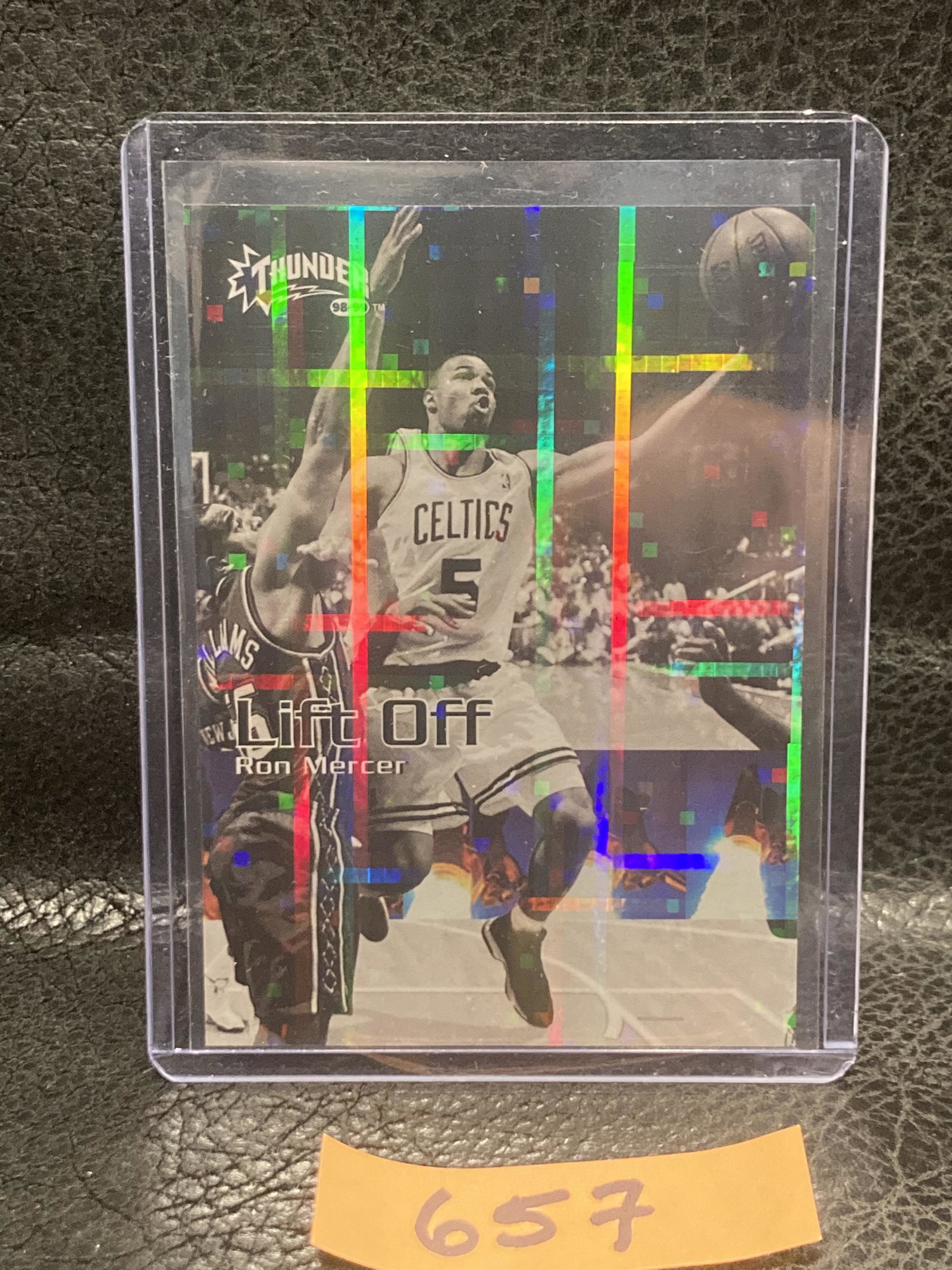 Ron Mercer 1998-99 Skybox Thunder Lift Off #8LO Atomic Refractor Celtics: Ron Mercer 1998-99 Skybox Thunder Lift Off #8LO Atomic Refractor Celtics