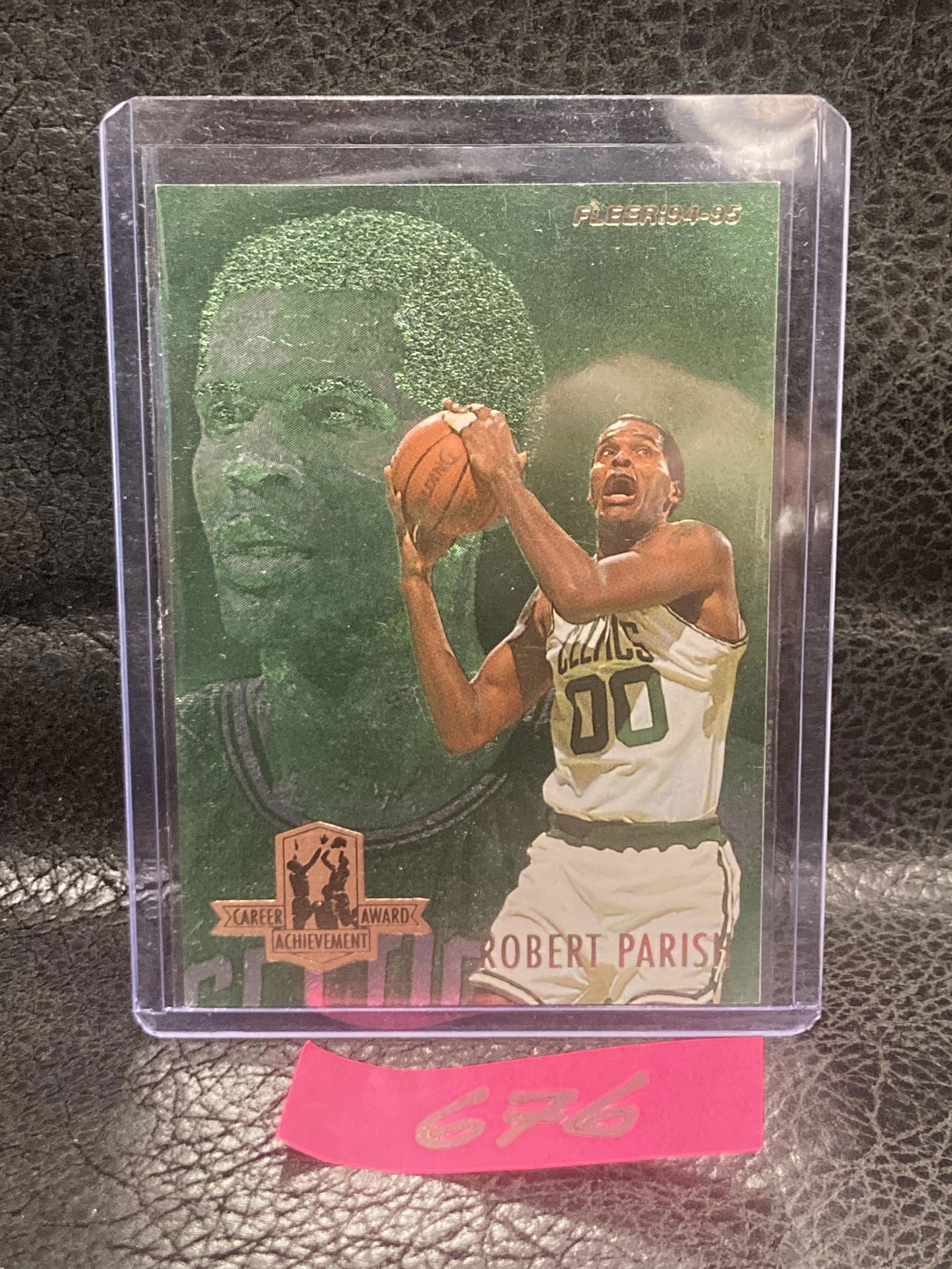 Robert Parish 1994-95 Fleer Career Achievement Award #4 Insert (1 of 2)