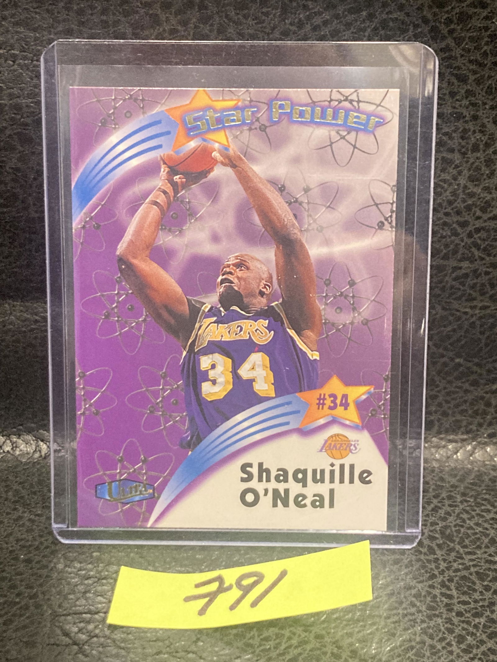 Shaquille Oneal Lakers 1997-98 Ultra Star Power #4 (1 of 2)