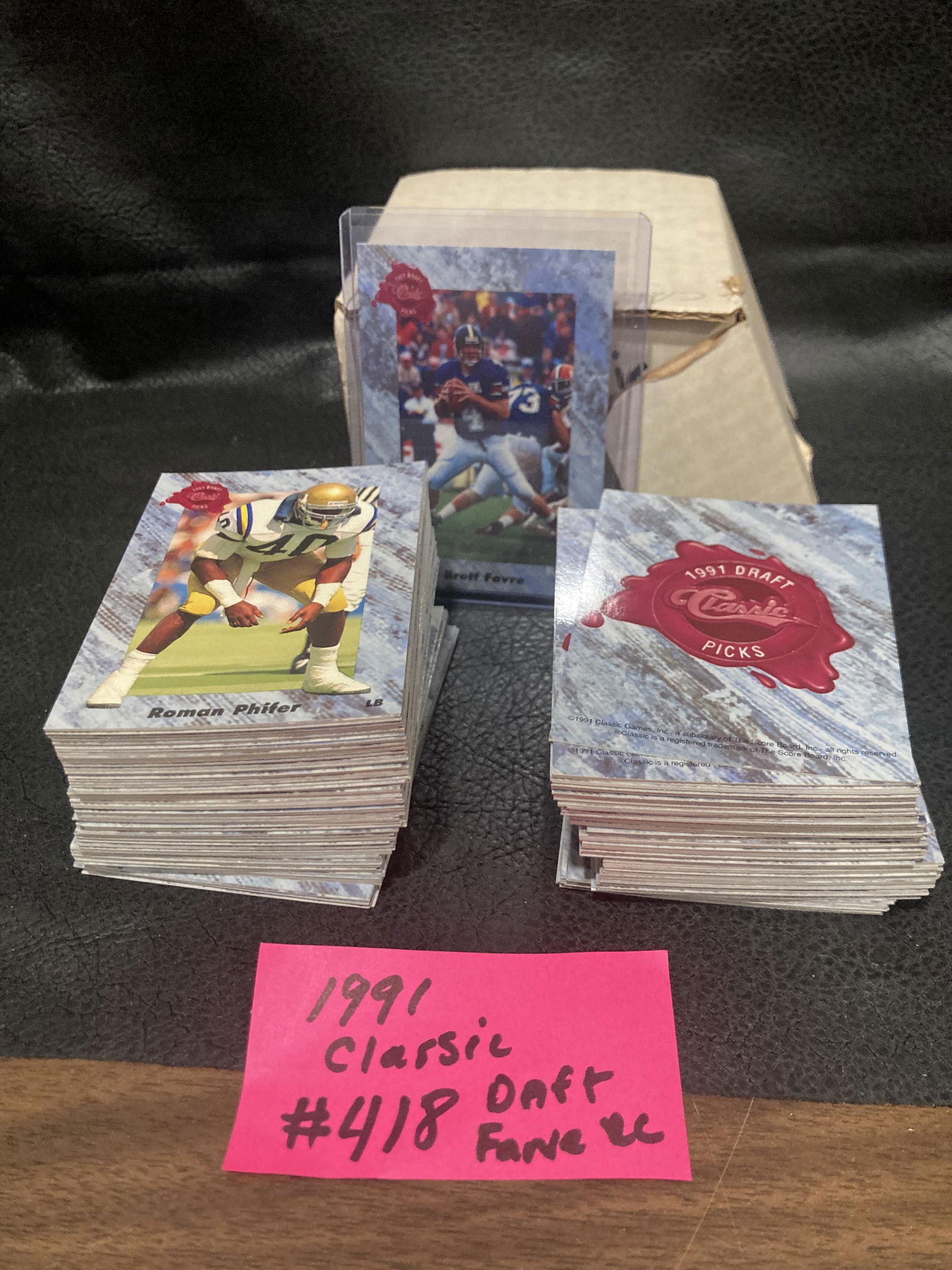 1991 Football Set Great for Beginner Set Building Brett Farve Rookie (1 of 2)