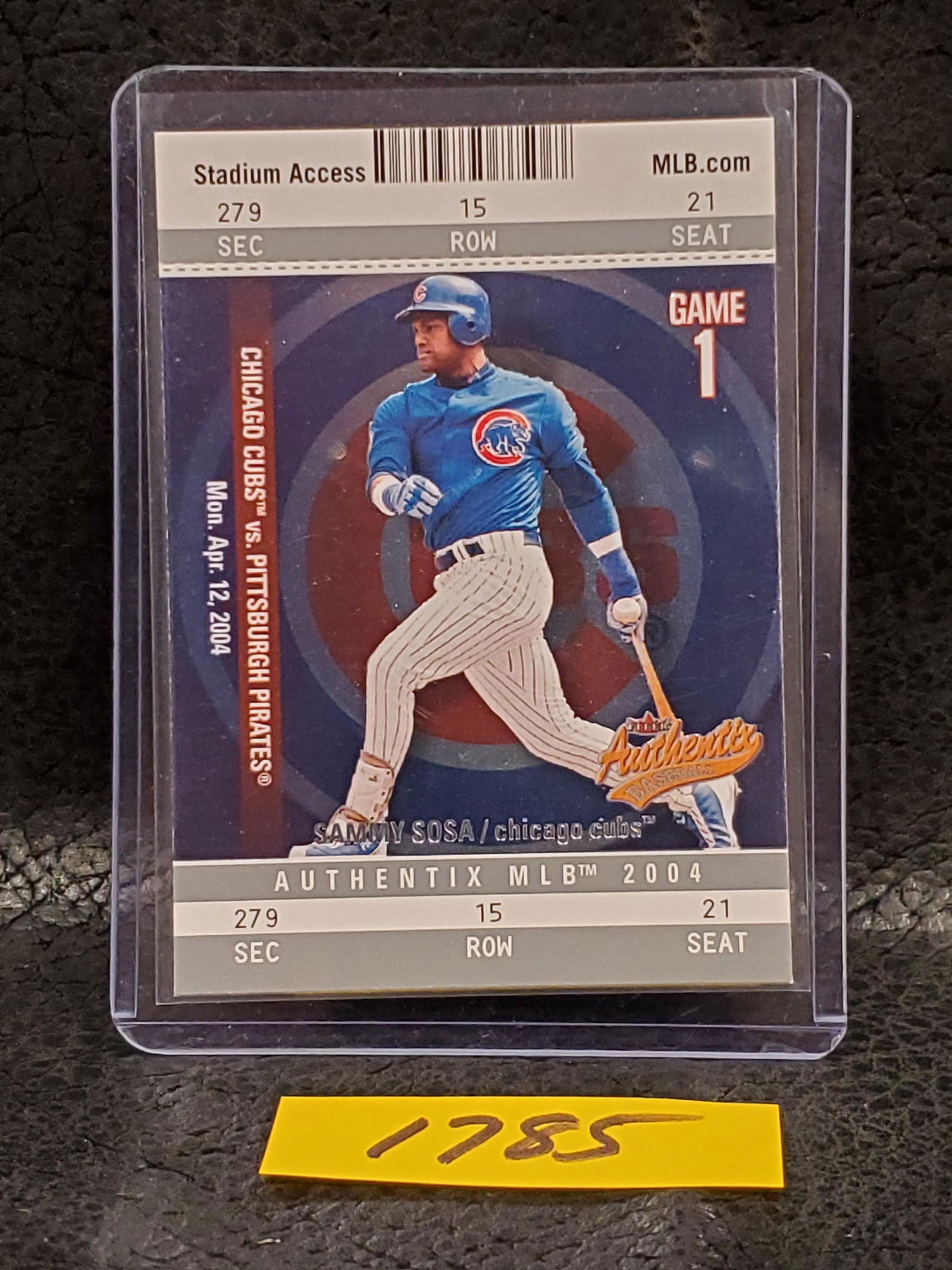 Sammy Sosa 2004 Fleer Tradition Authentix Chicago Cubs #20 (1 of 2)