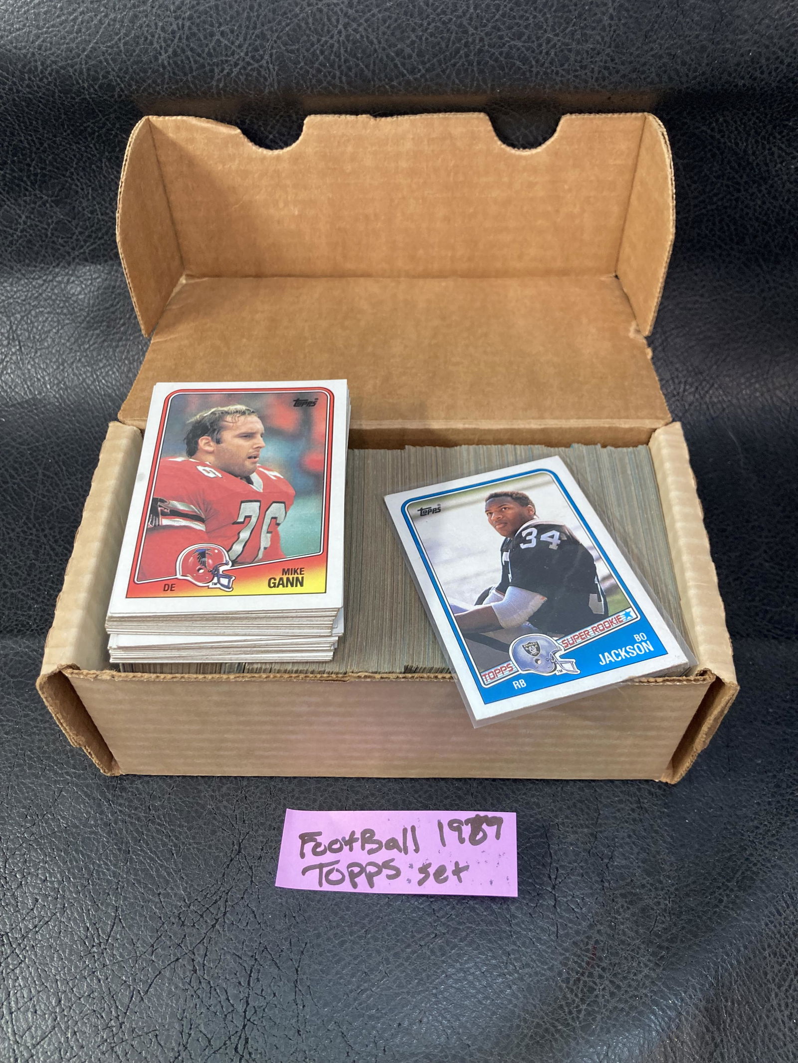 1989 Topps Football Complete Card Set Great for Beginner Set Building (1 of 2)