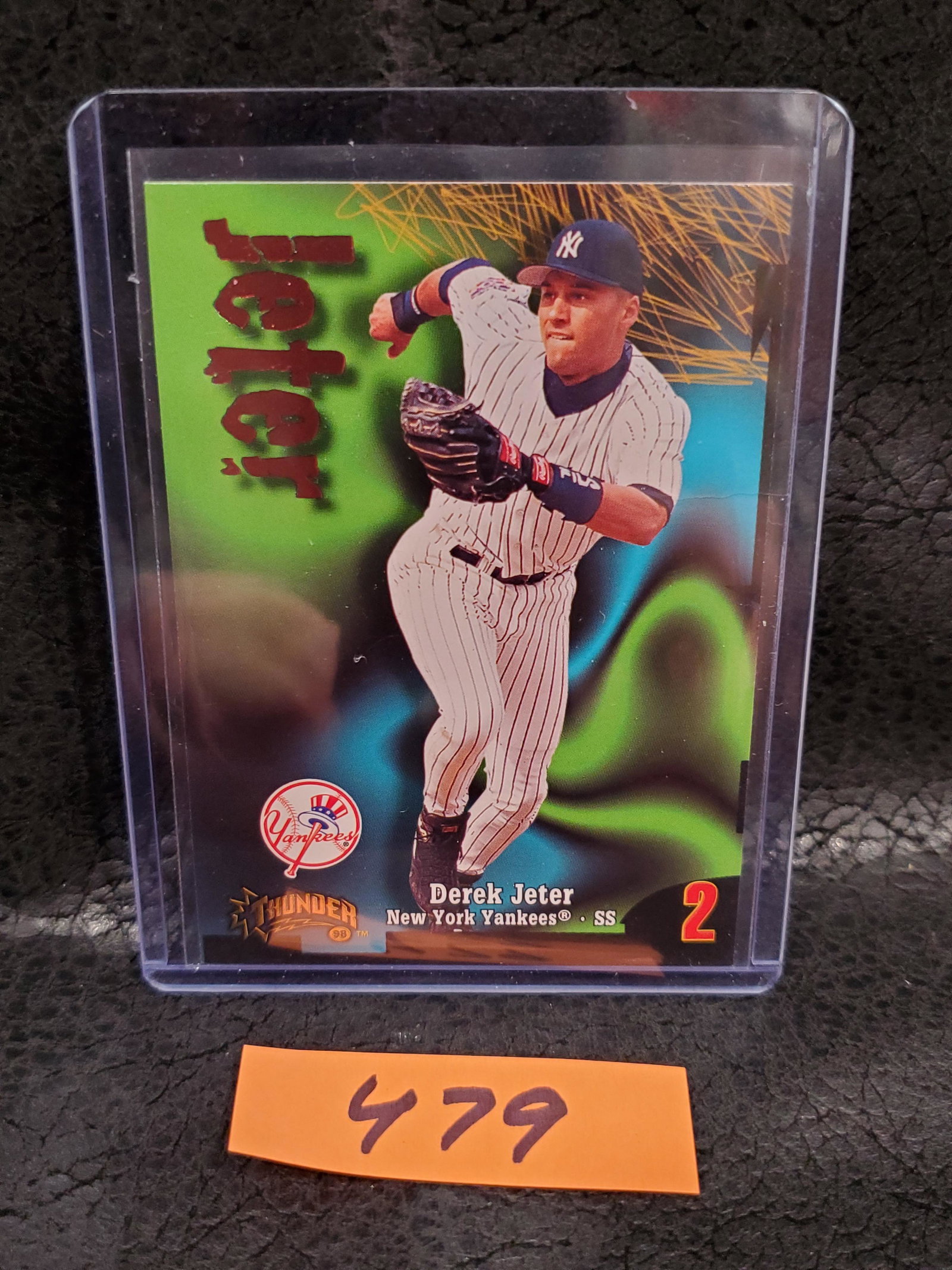 Derek Jeter 1998 Skybox Circa Thunder New York Yankees #2 (1 of 2)