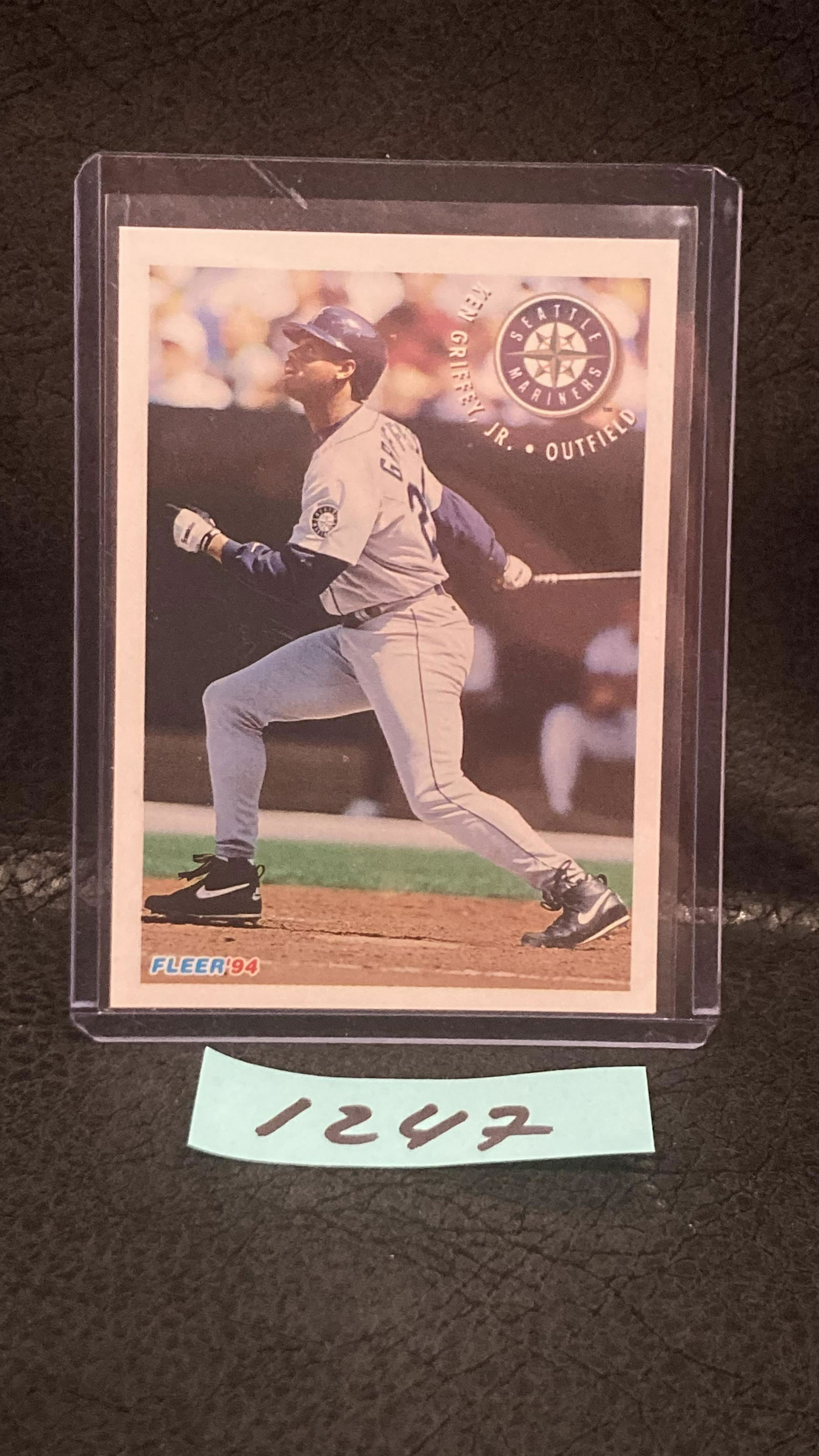 Ken Griffey Jr. 1994 Fleer Seattle Mariners #13 (1 of 2)