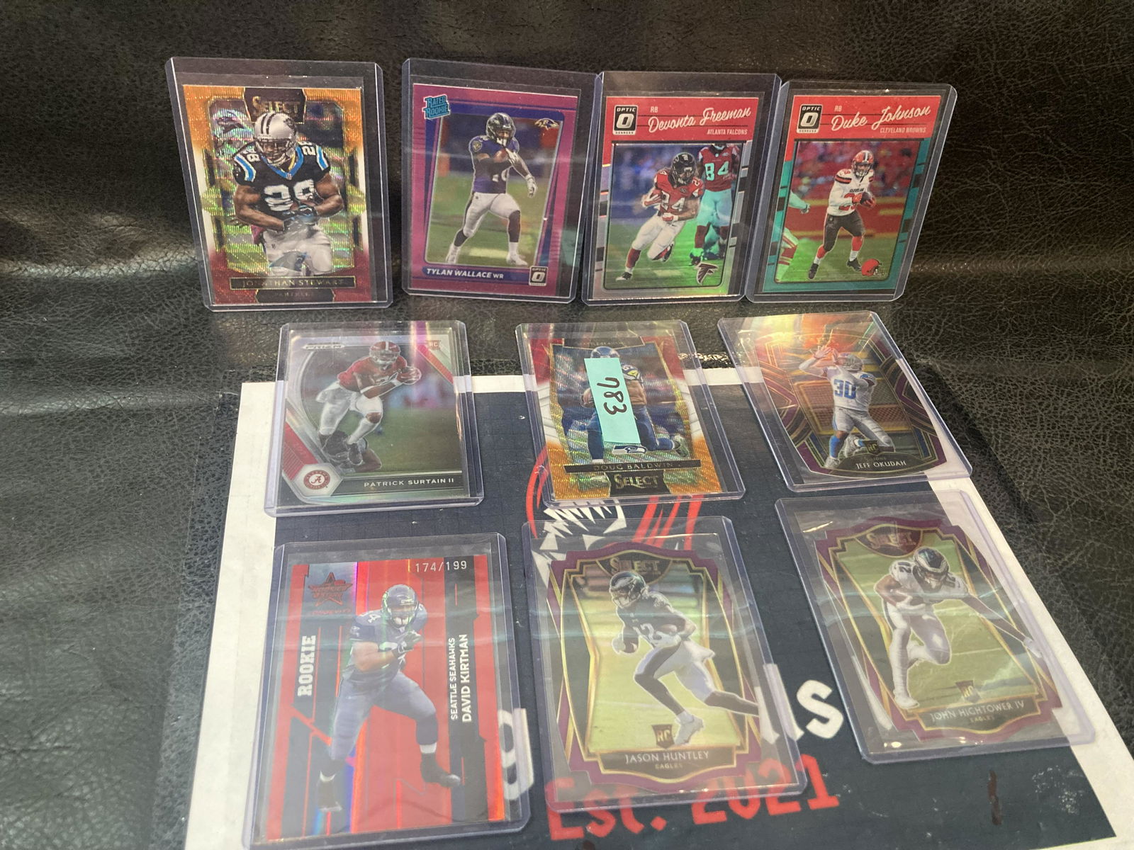 Lot of 10 mixed Sport Card Top Loaded (1 of 2)