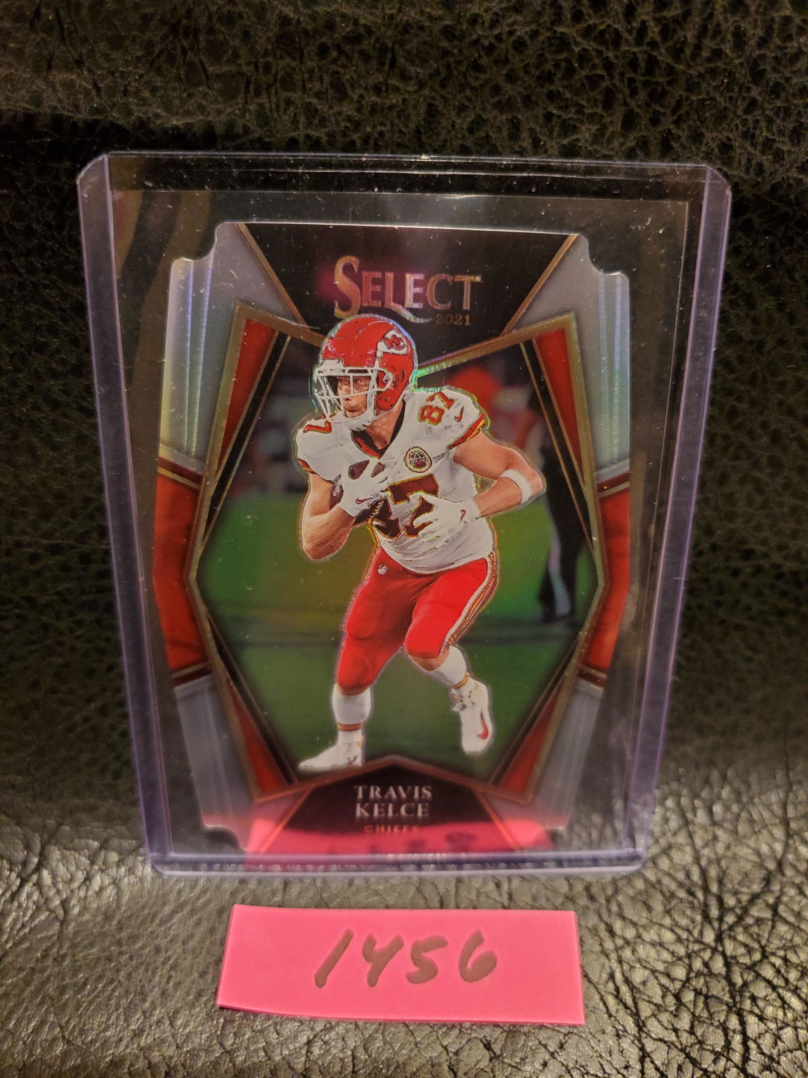 Travis Kelce 2021 Select Premier Level Silver Kansas City Chiefs #118 (1 of 2)