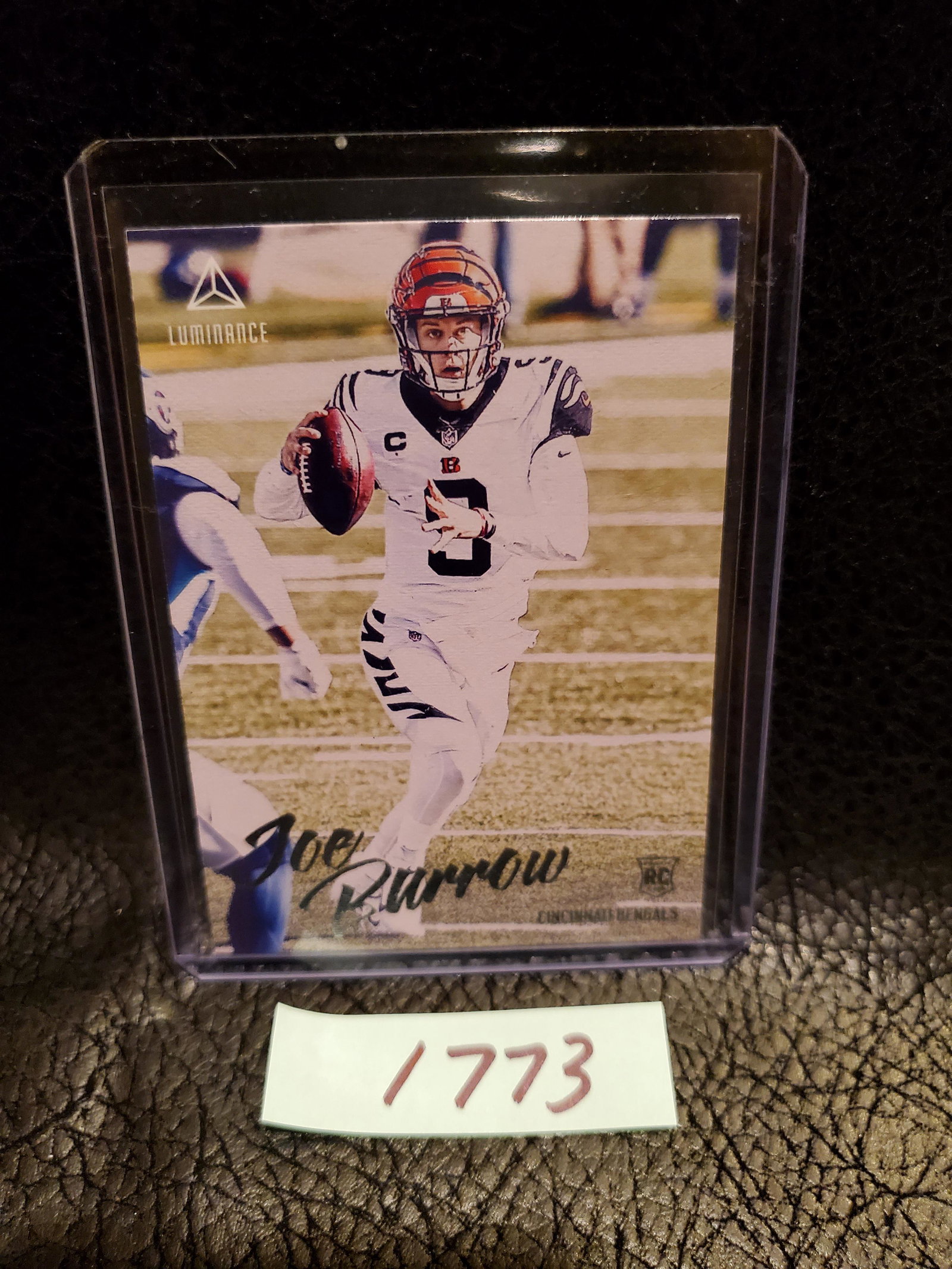 Joe Burrow 2020 Chronicles Luminance Rookie Cincinnati Bengals #201: Joe Burrow 2020 Chronicles Luminance Rookie Cincinnati Bengals #201
