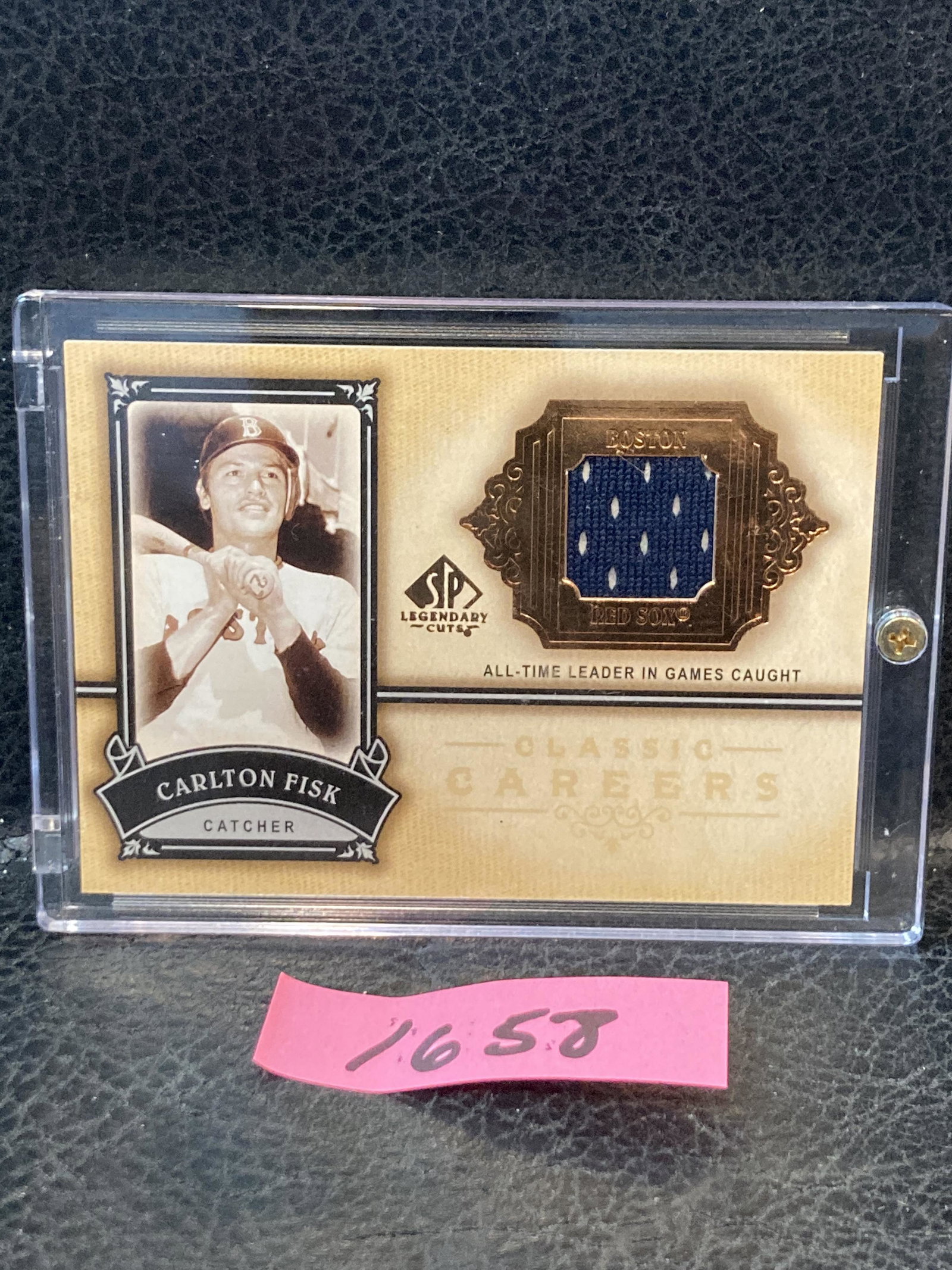 Carlton Fisk 2005 SP Legendary Cuts Classic Careers Jerseys #CC-CF HOF: Carlton Fisk 2005 SP Legendary Cuts Classic Careers Jerseys #CC-CF HOF