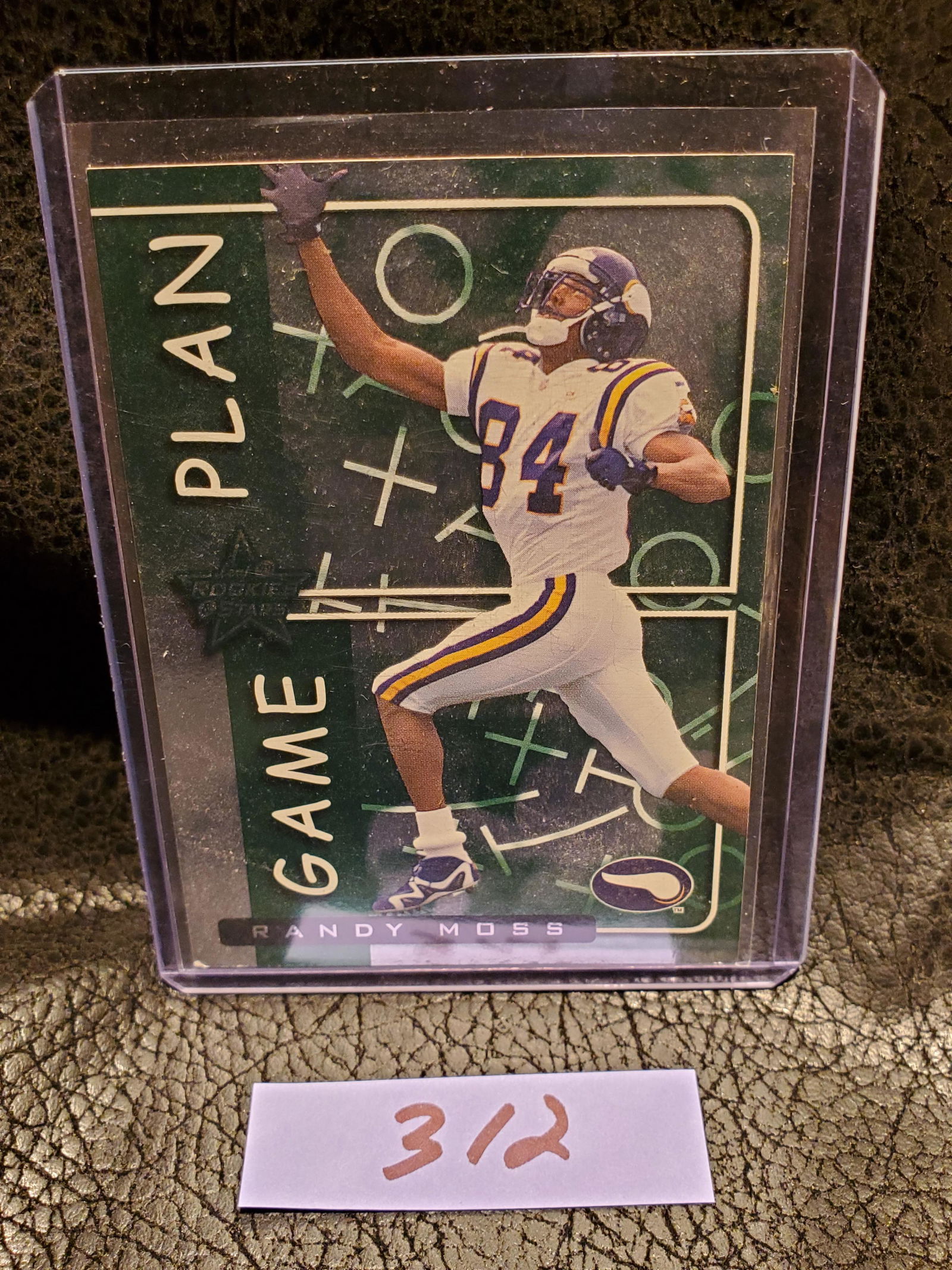 Randy Moss 1999 Donruss Leaf Rookies & Stars Game Plan #2500 Minnesota Vikings #GP-20 (1 of 2)