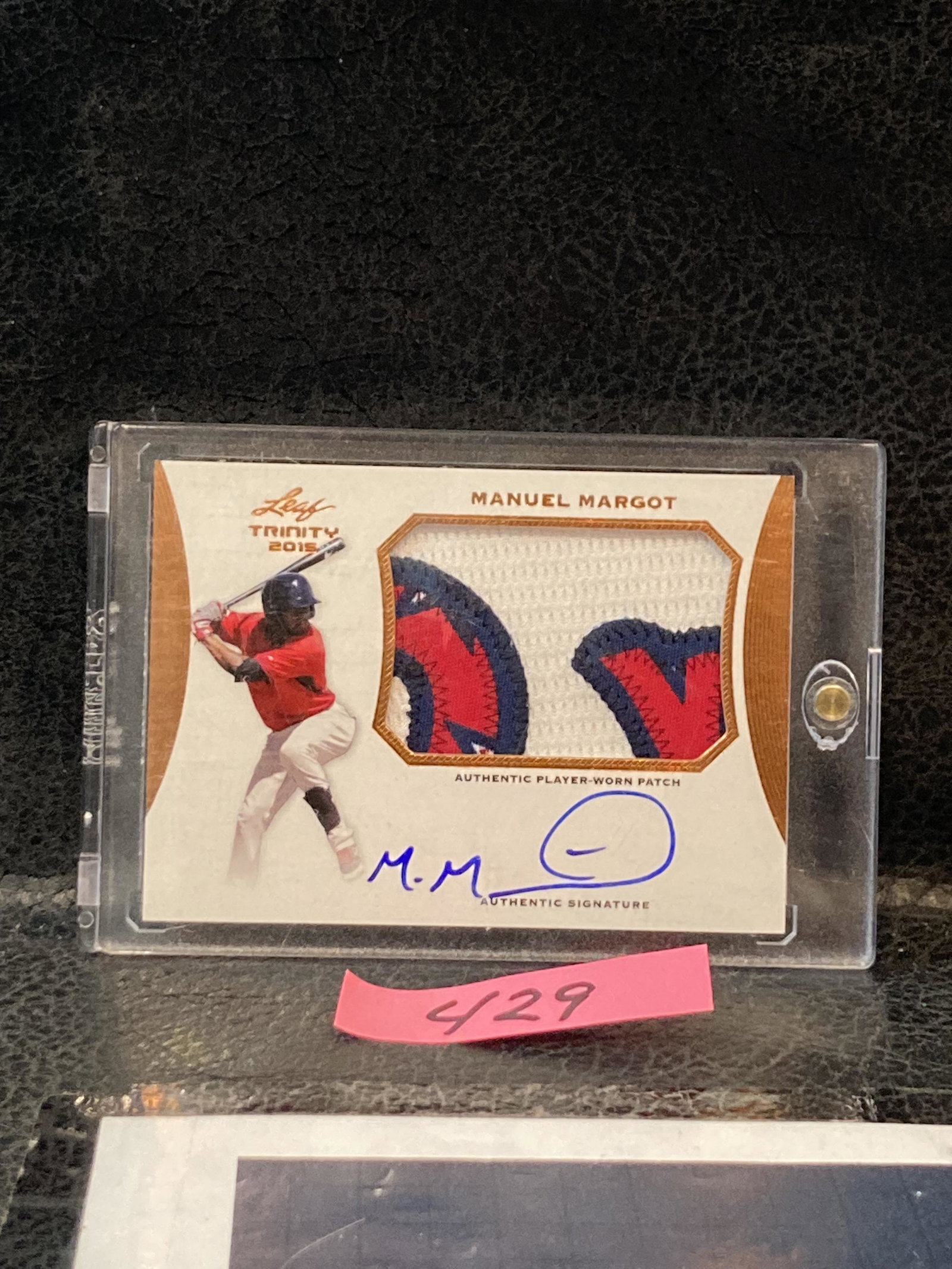 MANUEL MARGOT 2015 Leaf Trinity RED LOGO PATCH AUTO SAN DIEGO PADRES (1 of 2)