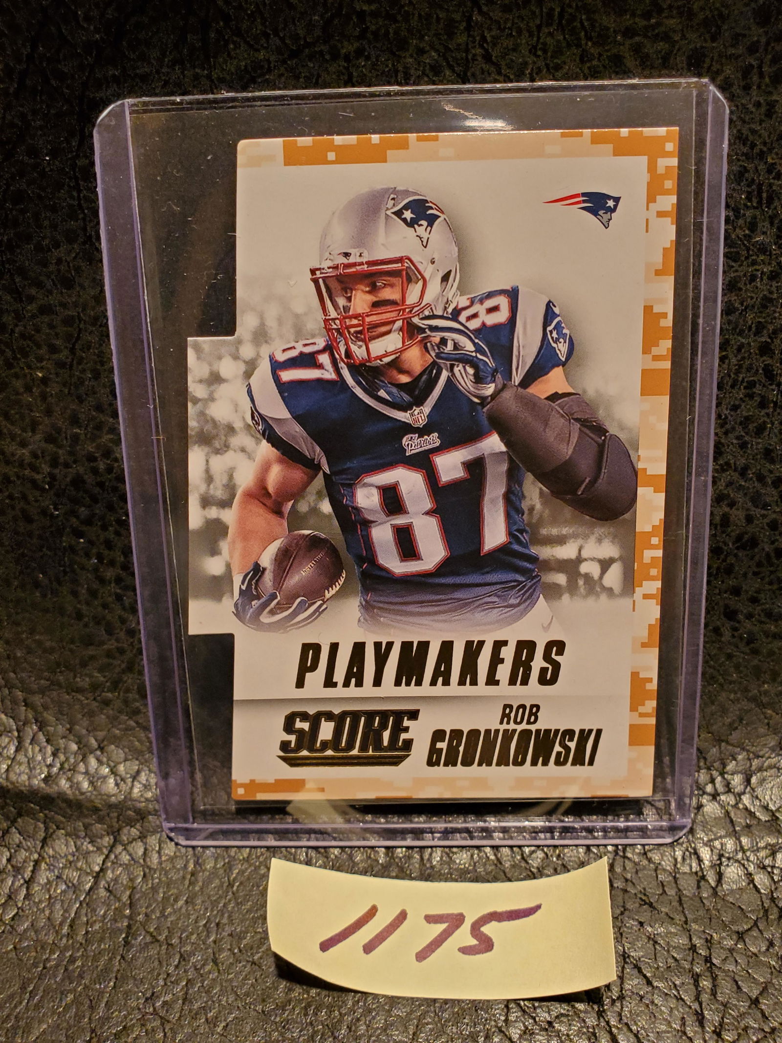 Rob Gronkowski 2015 Score Playmakers Camo Die Cut New England Patriots #1 (1 of 2)