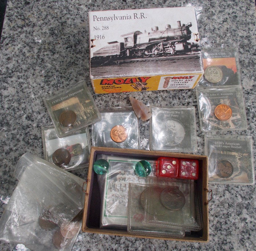 Pennsylvania R.R. No. 288 1916 Collectors box with coin (1 of 2)