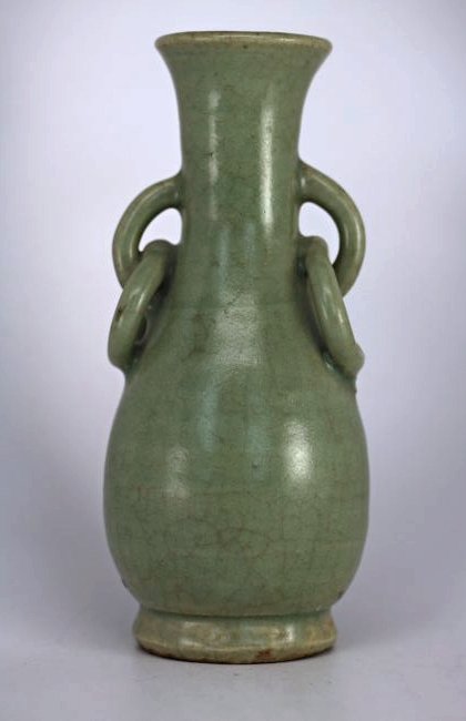 A Longquan celadon vases,  Yuan dynasty(1279-1368) (1 of 4)