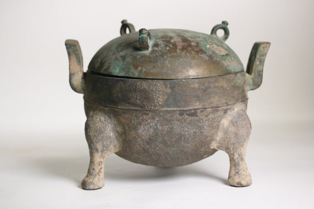 A Chinese Bronze Tri-pod Ding (1 of 4)