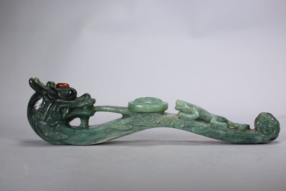 A LARGE CHINESE CARVED JADE RUYI (1 of 5)