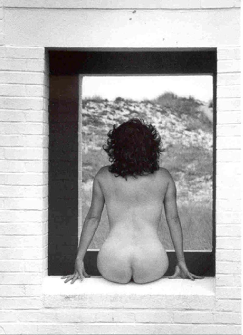 Debranne Cingari, Nantucket Nude II, Photograph: Artist: Debranne Cingari, American (1963 - ) Title: Nantucket Nude II Year: 2000 Medium: Gelatin Silver Print, signed and numbered Edition: 10 Size: 10 x 6 in. (25.4 x 15.24 cm)